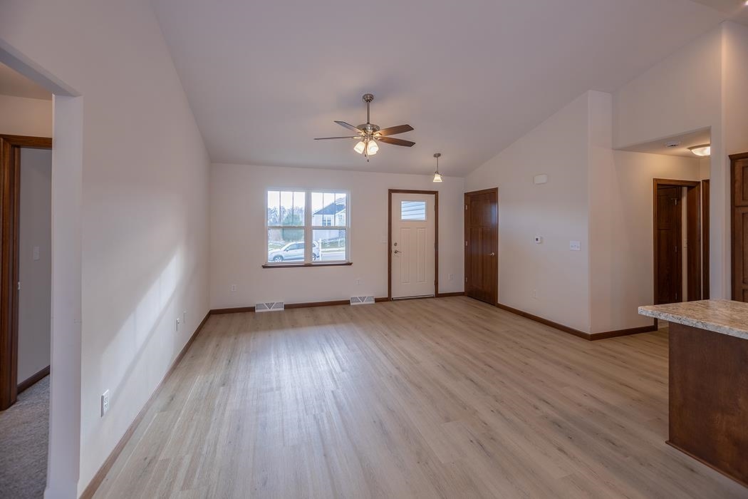 2200 S COTTONWOOD AVENUE, Marshfield, Wisconsin 54449, 3 Bedrooms Bedrooms, ,2 BathroomsBathrooms,Residential,For Sale,2200 S COTTONWOOD AVENUE,22601255