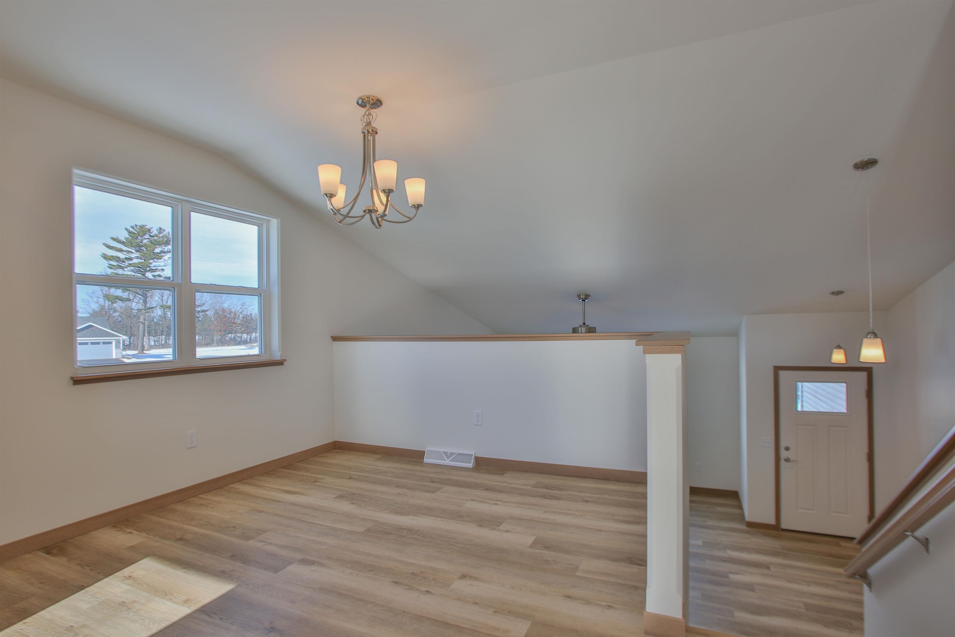 2109 S IRONWOOD AVENUE, Marshfield, Wisconsin 54449, 3 Bedrooms Bedrooms, ,2 BathroomsBathrooms,Residential,For Sale,2109 S IRONWOOD AVENUE,22601256