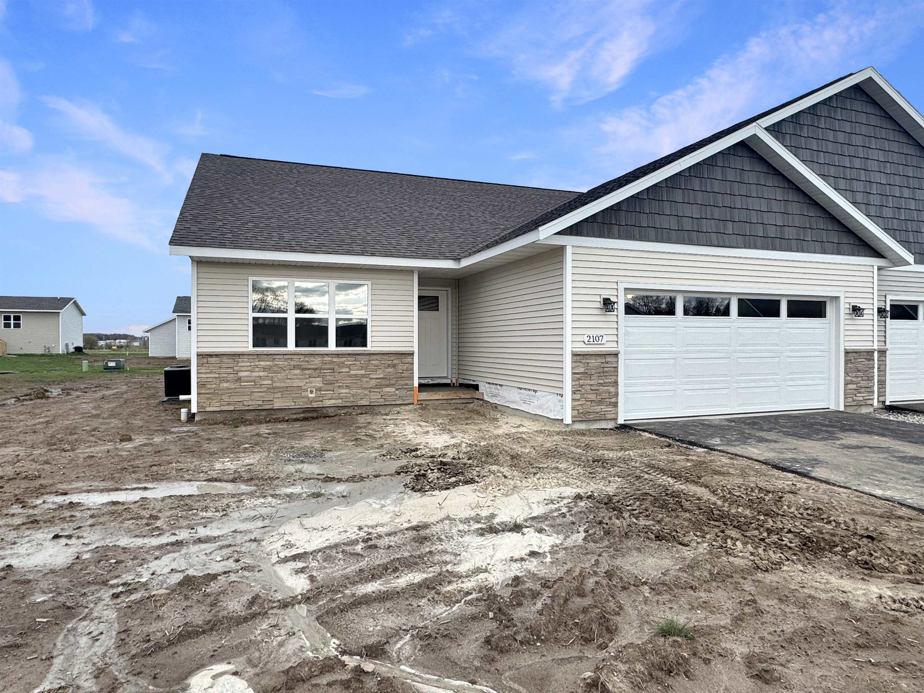 2107 S IRONWOOD AVENUE, Marshfield, Wisconsin 54449, 3 Bedrooms Bedrooms, ,2 BathroomsBathrooms,Residential,For Sale,2107 S IRONWOOD AVENUE,22601261