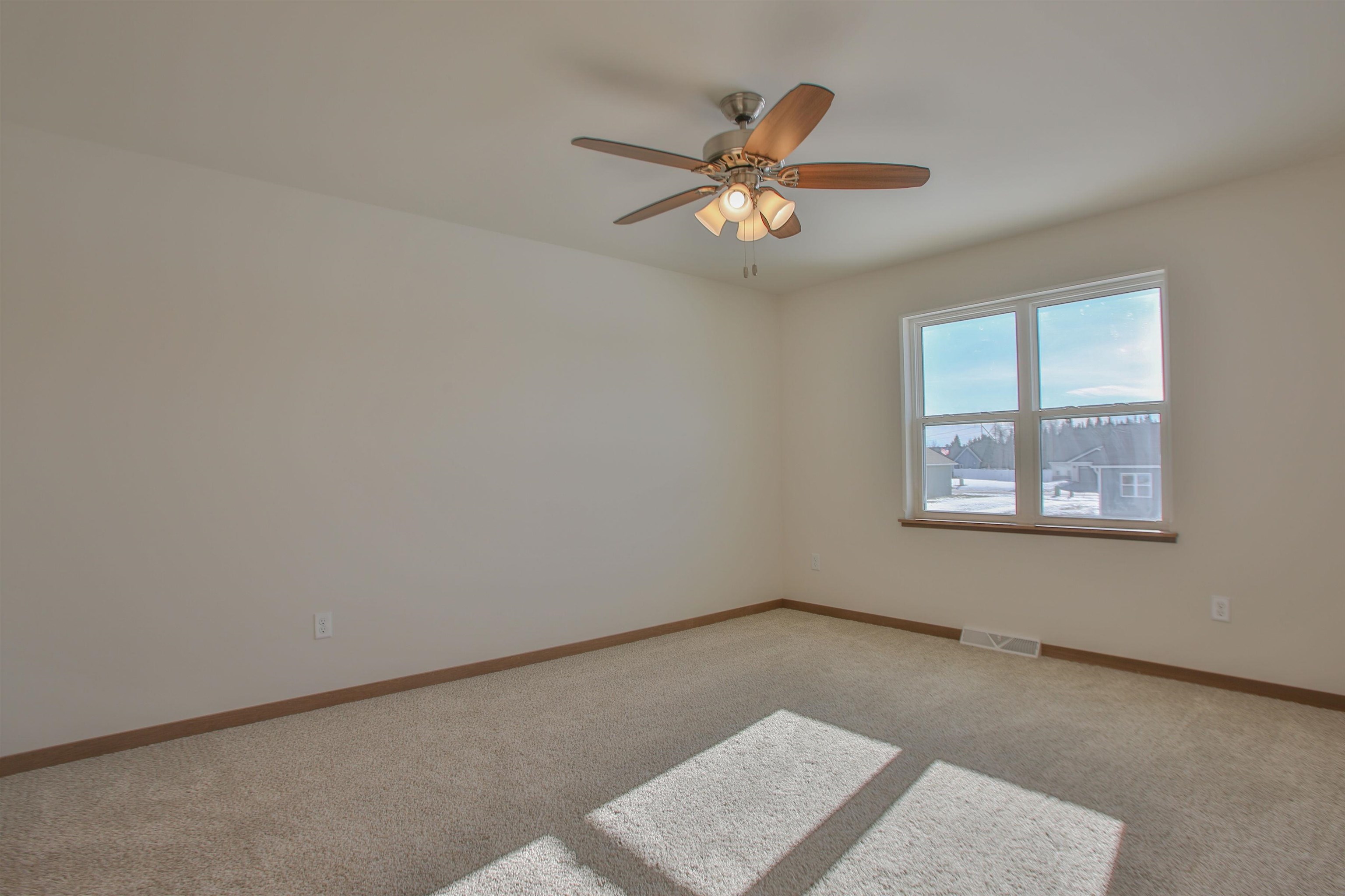 2107 S IRONWOOD AVENUE, Marshfield, Wisconsin 54449, 3 Bedrooms Bedrooms, ,2 BathroomsBathrooms,Residential,For Sale,2107 S IRONWOOD AVENUE,22601261