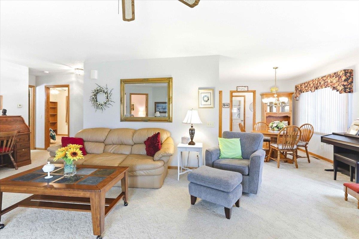 4641 RIDGEVIEW COURT, Wisconsin Rapids, Wisconsin 54494, 2 Bedrooms Bedrooms, ,3 BathroomsBathrooms,Residential,For Sale,4641 RIDGEVIEW COURT,22601263