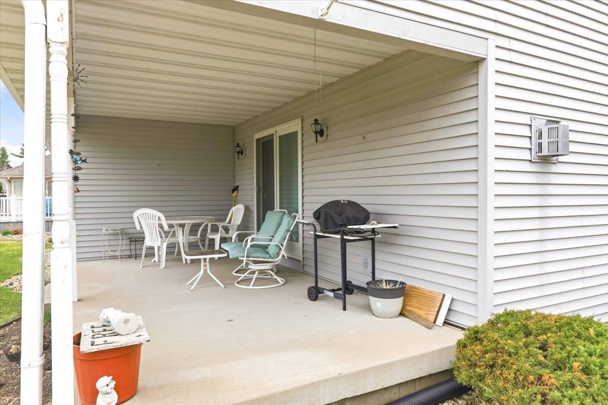 4641 RIDGEVIEW COURT, Wisconsin Rapids, Wisconsin 54494, 2 Bedrooms Bedrooms, ,3 BathroomsBathrooms,Residential,For Sale,4641 RIDGEVIEW COURT,22601263