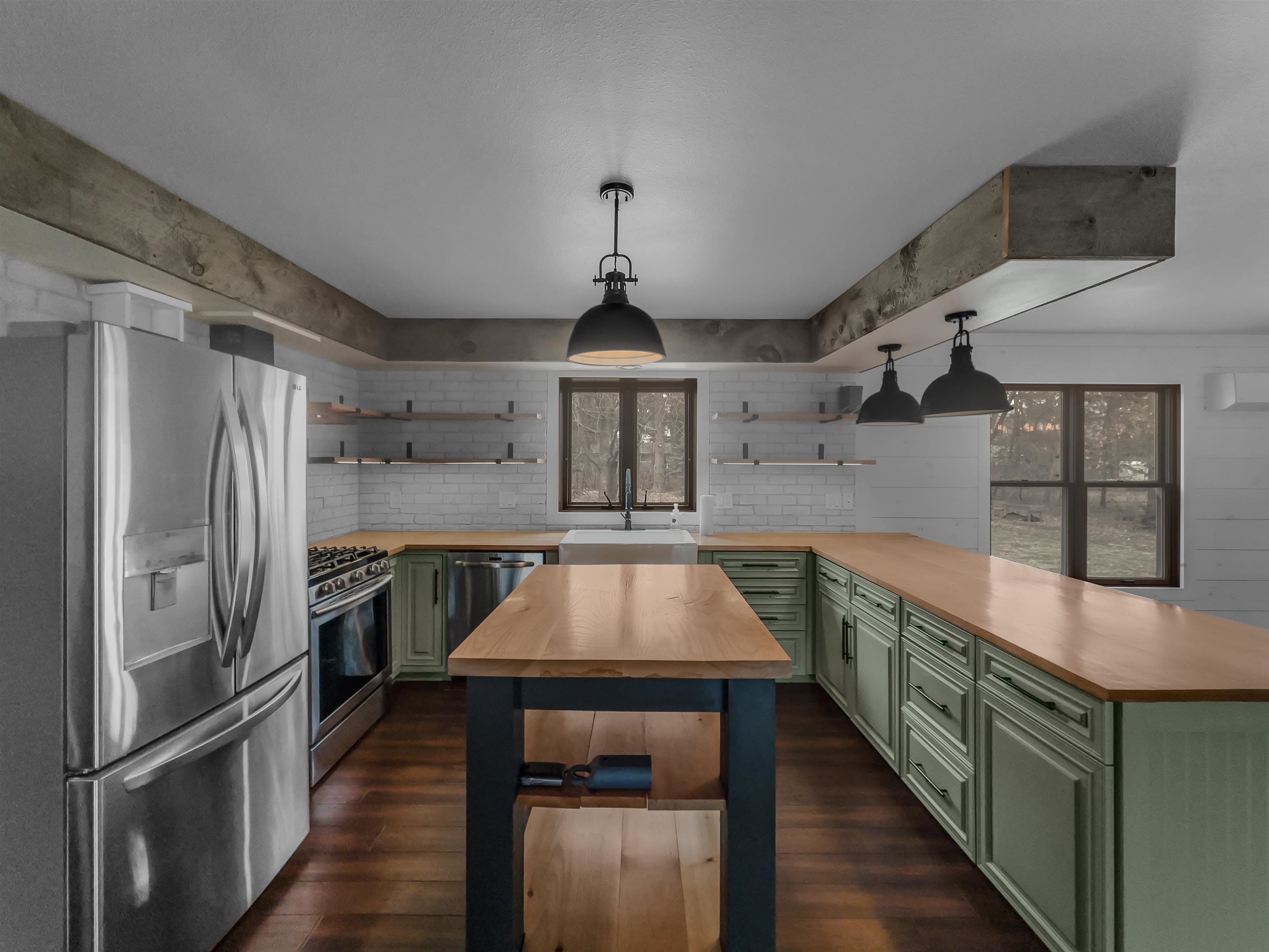 2960 SHADY LANE, Wisconsin Rapids, Wisconsin 54494-6233, 4 Bedrooms Bedrooms, ,2 BathroomsBathrooms,Residential,For Sale,2960 SHADY LANE,22601268