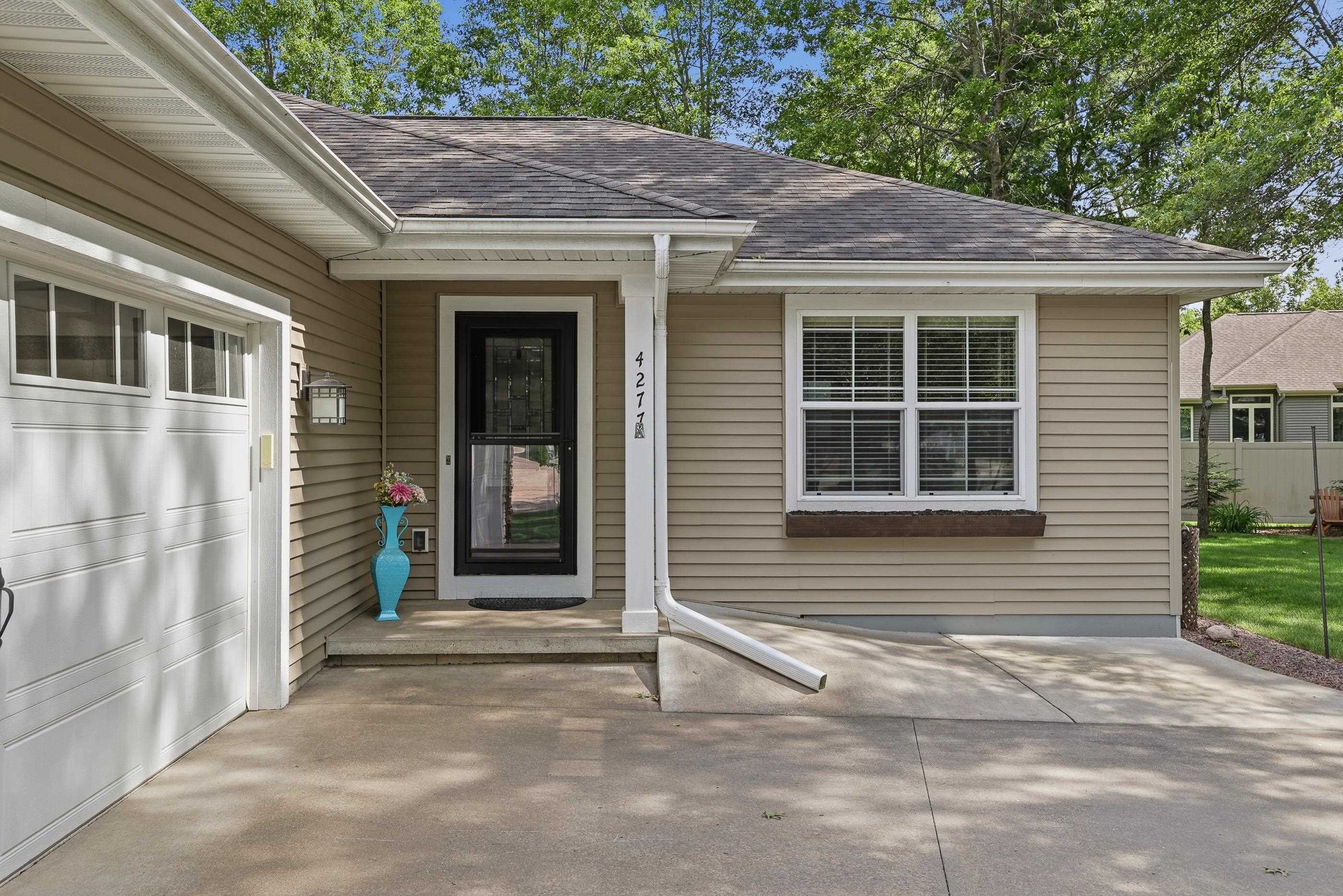 4277 WINDSONG PLACE, Plover, Wisconsin 54467, 3 Bedrooms Bedrooms, ,2 BathroomsBathrooms,Residential,For Sale,4277 WINDSONG PLACE,22601269