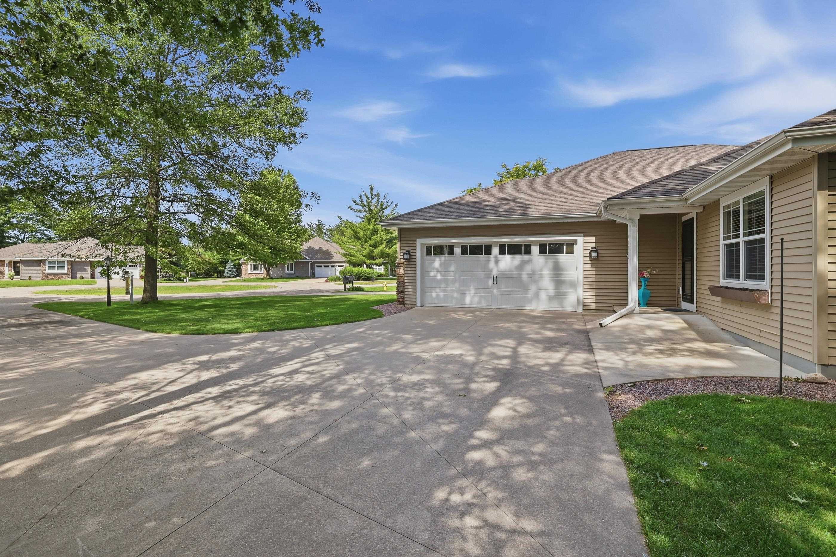4277 WINDSONG PLACE, Plover, Wisconsin 54467, 3 Bedrooms Bedrooms, ,2 BathroomsBathrooms,Residential,For Sale,4277 WINDSONG PLACE,22601269