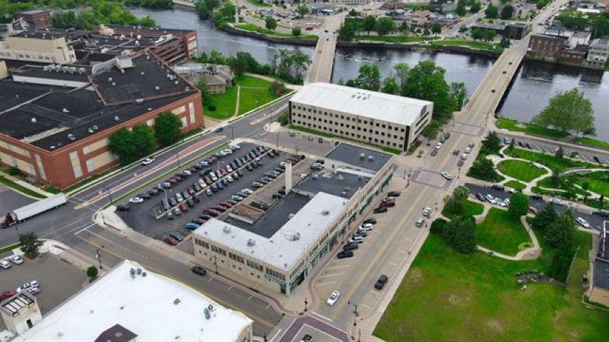 210 W GRAND AVENUE, Wisconsin Rapids, Wisconsin 54495, ,Commercial/industrial,For Sale,210 W GRAND AVENUE,22601272