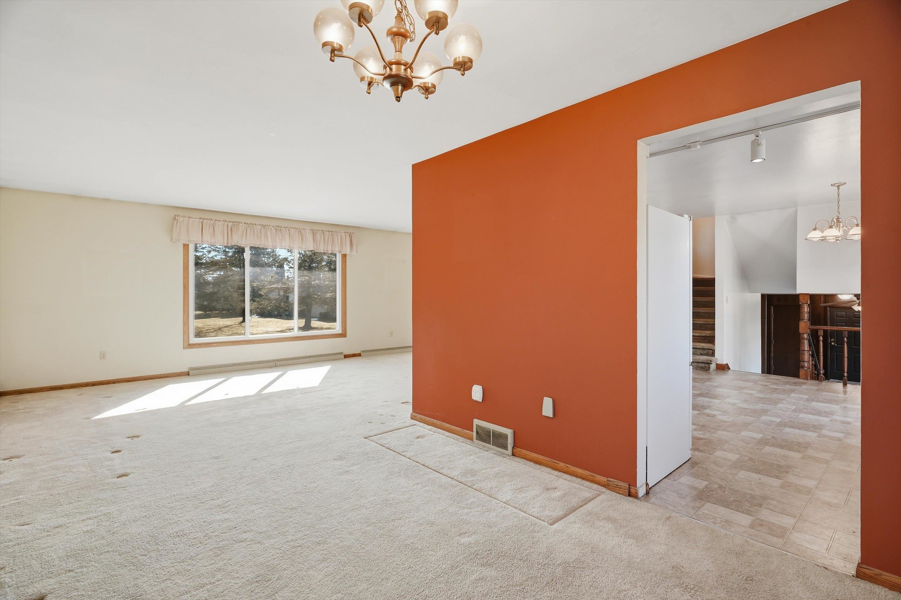 1906 S CEDAR AVENUE, Marshfield, Wisconsin 54449, 4 Bedrooms Bedrooms, ,2 BathroomsBathrooms,Residential,For Sale,1906 S CEDAR AVENUE,22601275