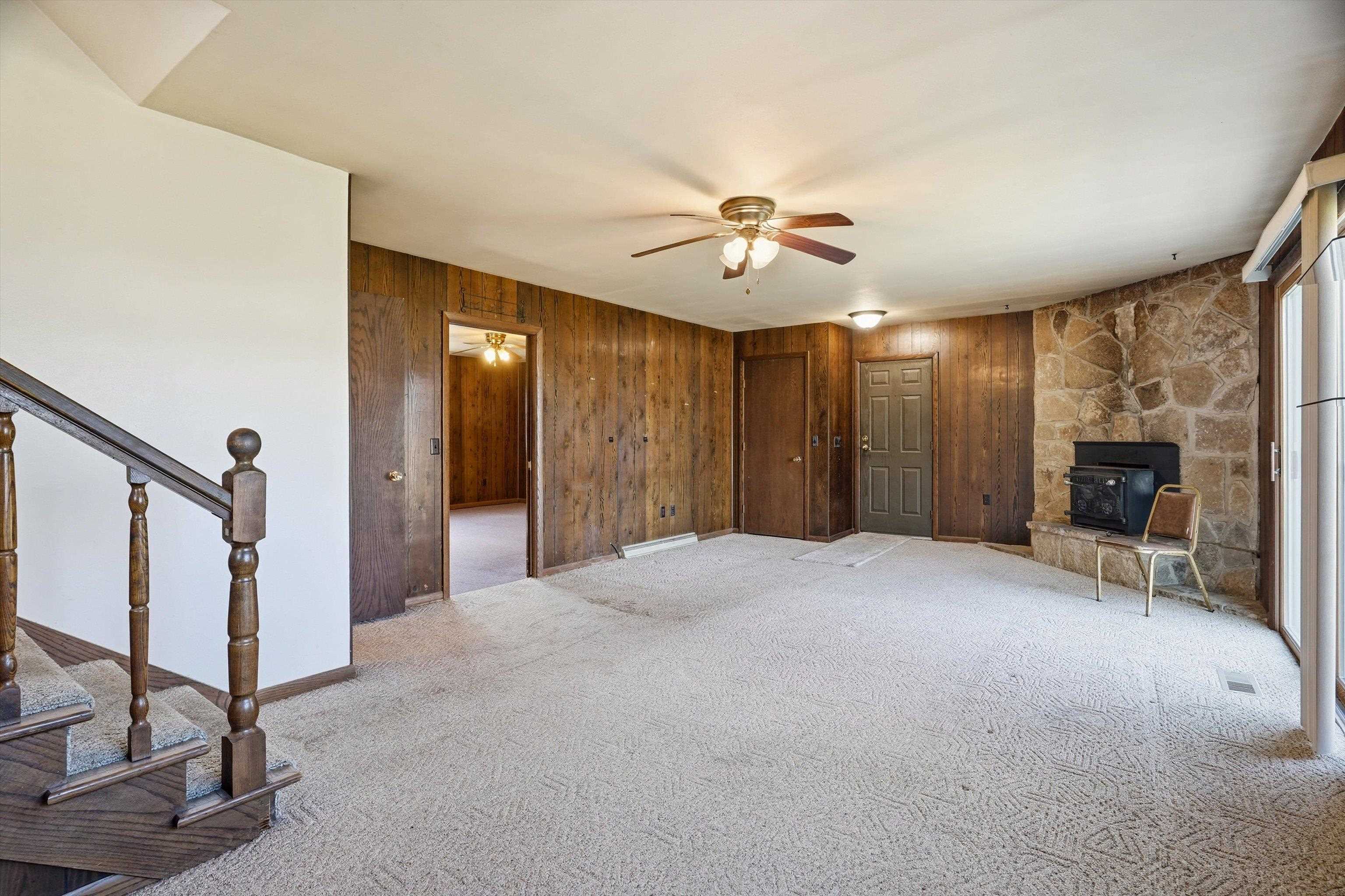 1906 S CEDAR AVENUE, Marshfield, Wisconsin 54449, 4 Bedrooms Bedrooms, ,2 BathroomsBathrooms,Residential,For Sale,1906 S CEDAR AVENUE,22601275