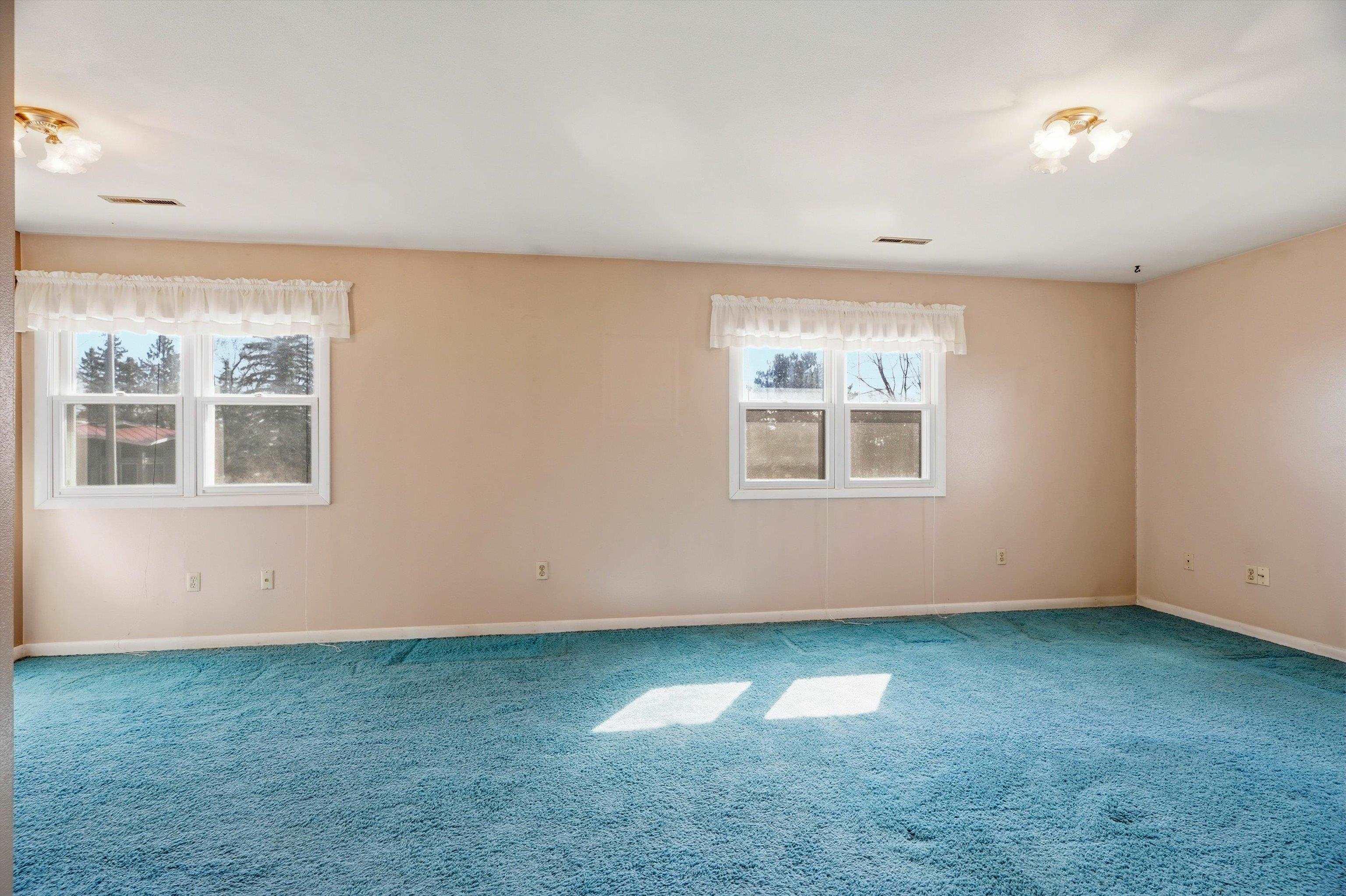 1906 S CEDAR AVENUE, Marshfield, Wisconsin 54449, 4 Bedrooms Bedrooms, ,2 BathroomsBathrooms,Residential,For Sale,1906 S CEDAR AVENUE,22601275