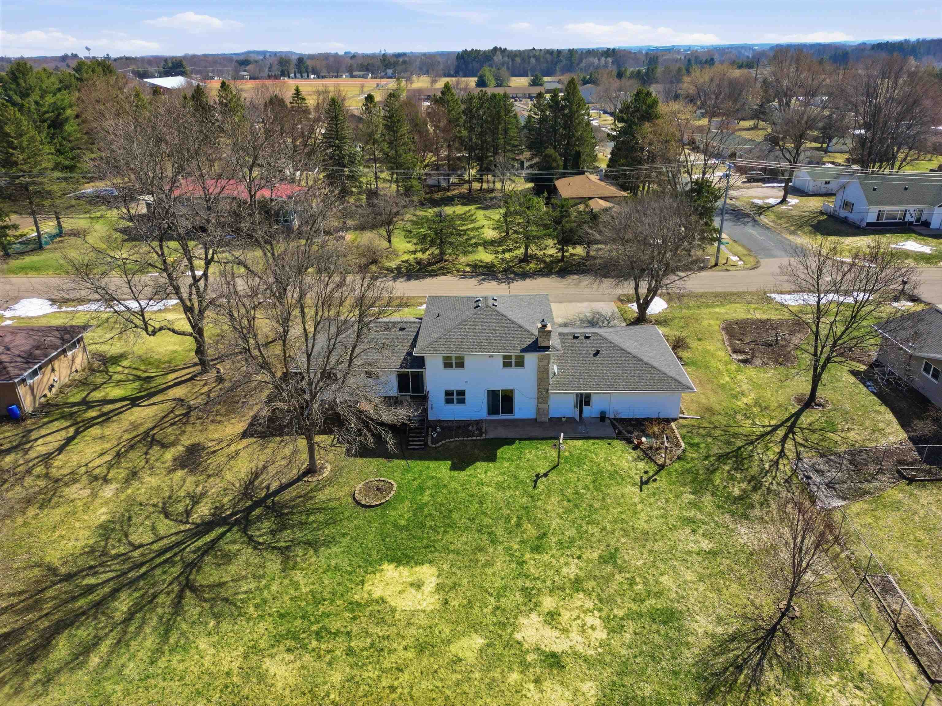 1906 S CEDAR AVENUE, Marshfield, Wisconsin 54449, 4 Bedrooms Bedrooms, ,2 BathroomsBathrooms,Residential,For Sale,1906 S CEDAR AVENUE,22601275