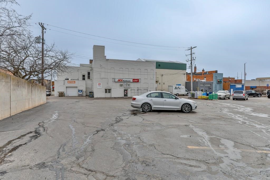 920-924 E MAIN STREET, Merrill, Wisconsin 54452, ,Commercial/industrial,For Sale,920-924 E MAIN STREET,22601277