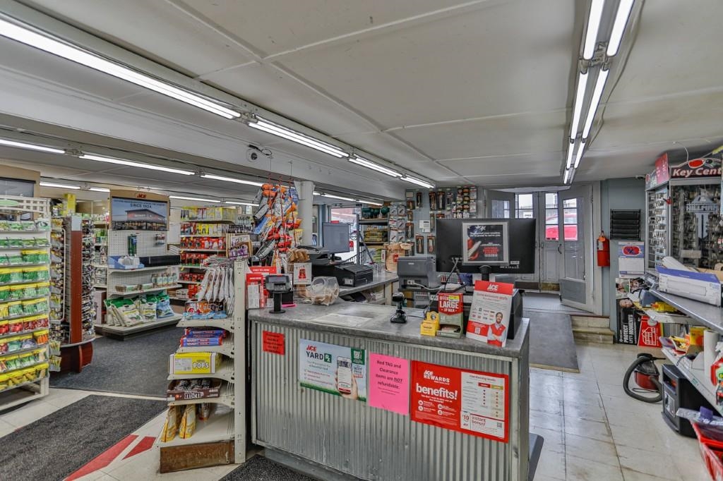 920-924 E MAIN STREET, Merrill, Wisconsin 54452, ,Commercial/industrial,For Sale,920-924 E MAIN STREET,22601277