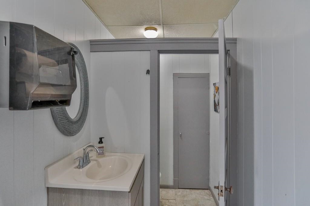 920-924 E MAIN STREET, Merrill, Wisconsin 54452, ,Commercial/industrial,For Sale,920-924 E MAIN STREET,22601277