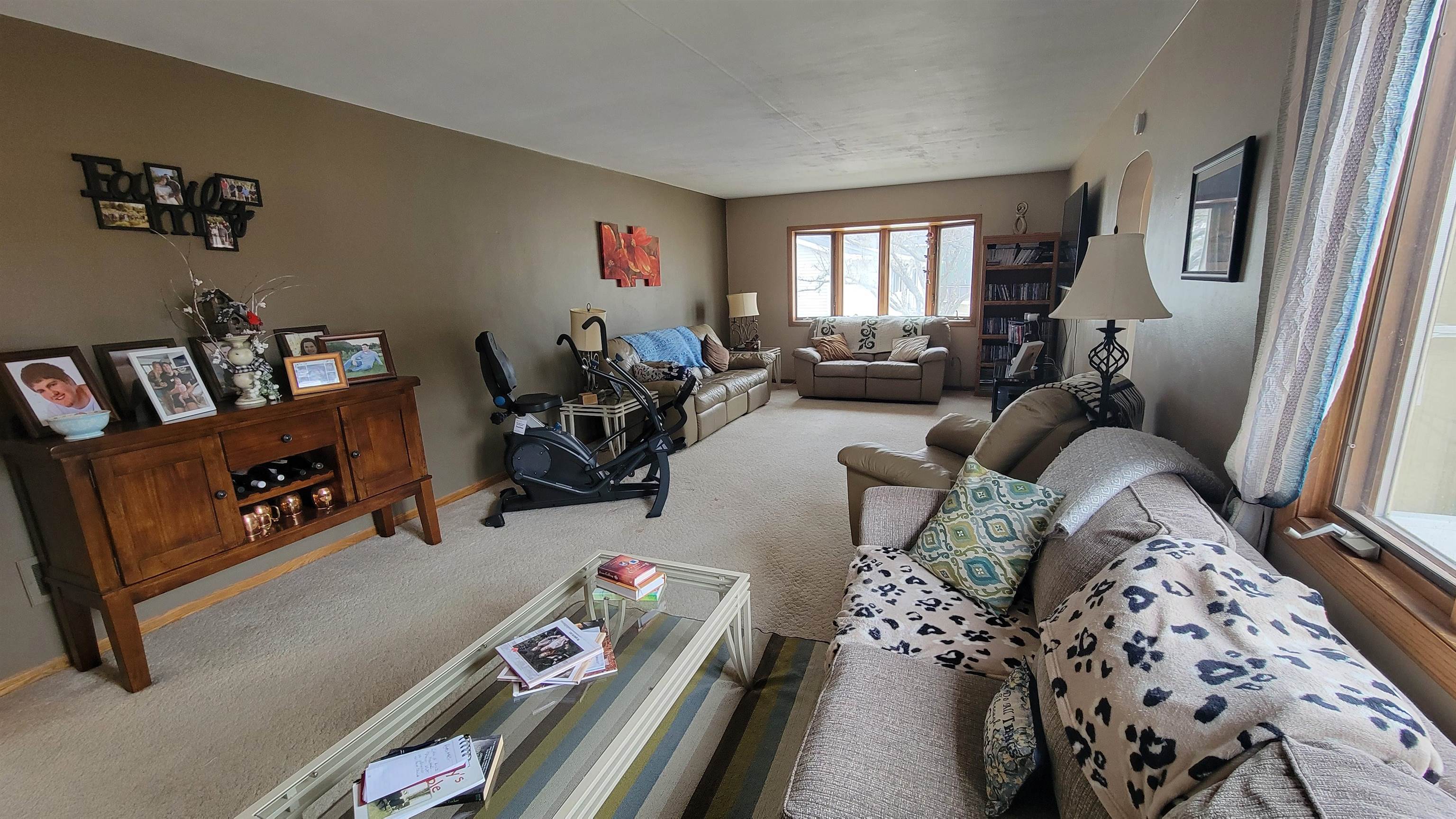 418 HOGAN STREET, Antigo, Wisconsin 54409, 3 Bedrooms Bedrooms, ,2 BathroomsBathrooms,Residential,For Sale,418 HOGAN STREET,22601279