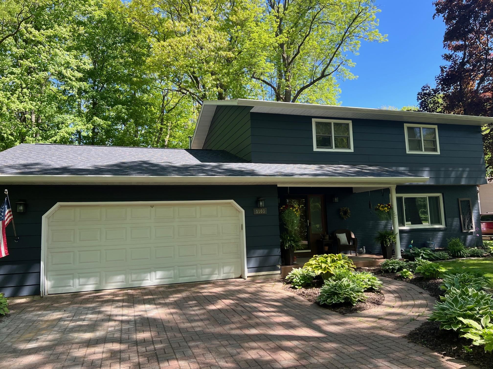 1105 RIDGE ROAD, Marshfield, Wisconsin 54449, 4 Bedrooms Bedrooms, ,2 BathroomsBathrooms,Residential,For Sale,1105 RIDGE ROAD,22601280