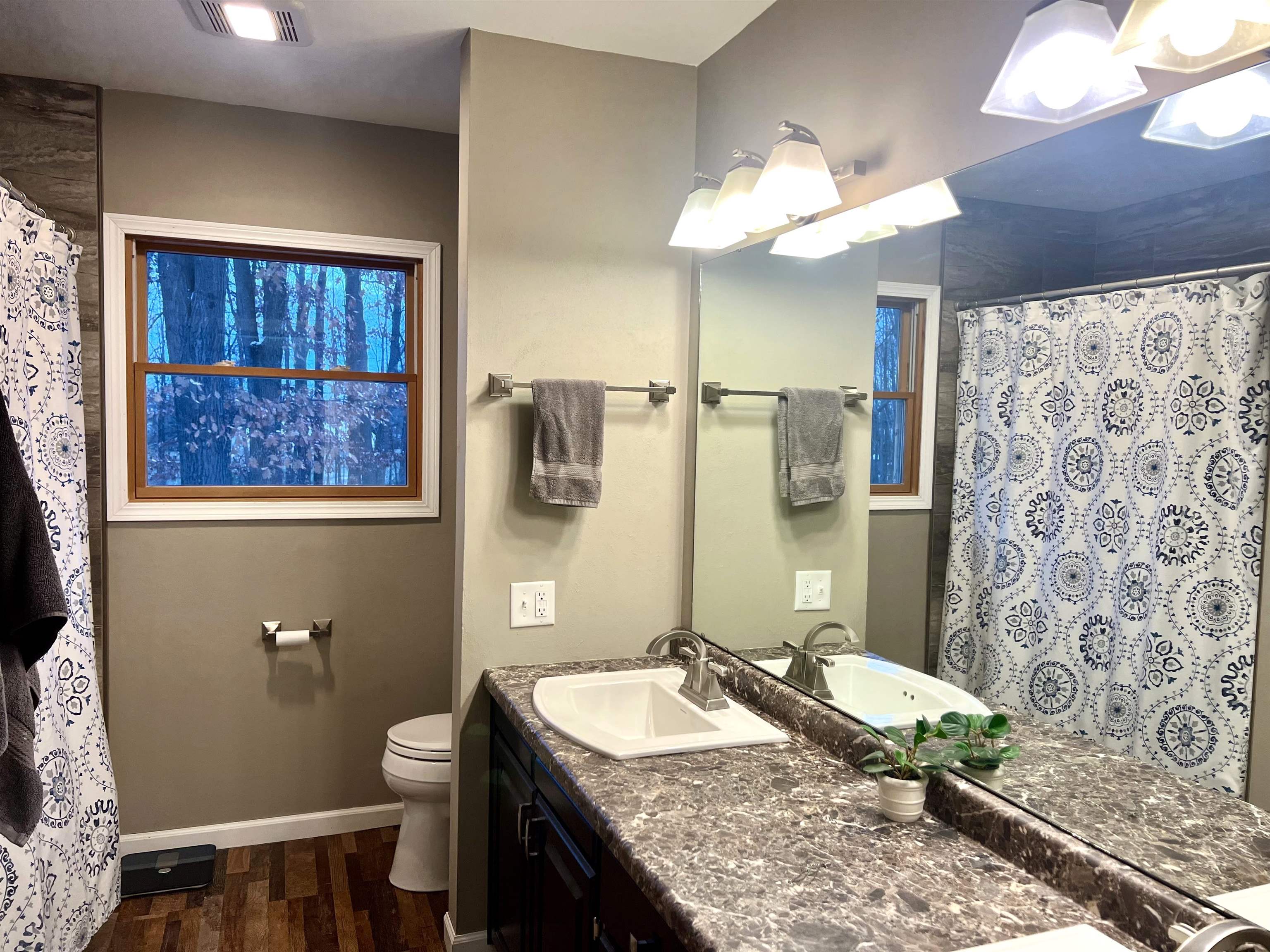 1105 RIDGE ROAD, Marshfield, Wisconsin 54449, 4 Bedrooms Bedrooms, ,2 BathroomsBathrooms,Residential,For Sale,1105 RIDGE ROAD,22601280