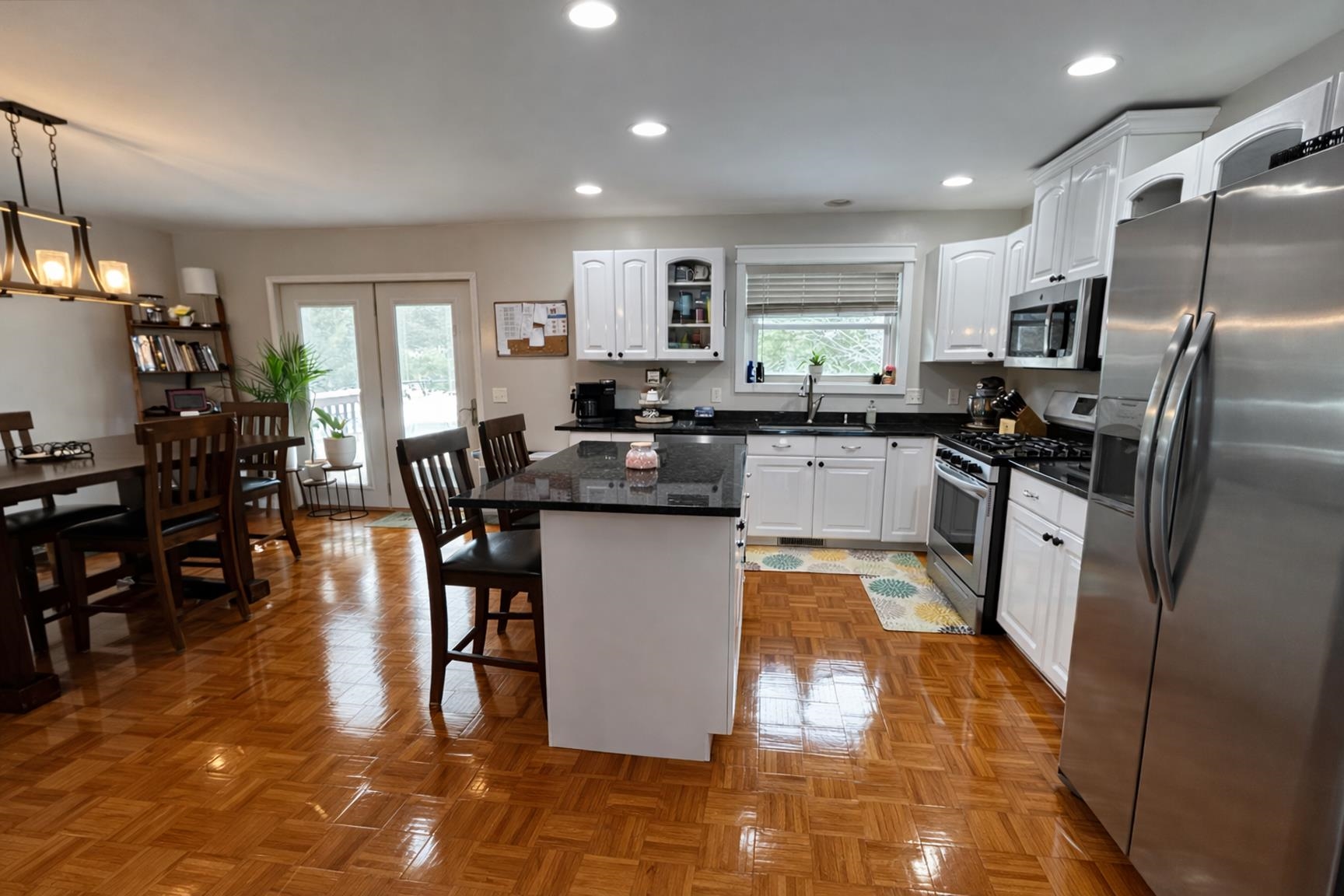 1607 N ADAMS AVENUE, Marshfield, Wisconsin 54449, 5 Bedrooms Bedrooms, ,3 BathroomsBathrooms,Residential,For Sale,1607 N ADAMS AVENUE,22601281