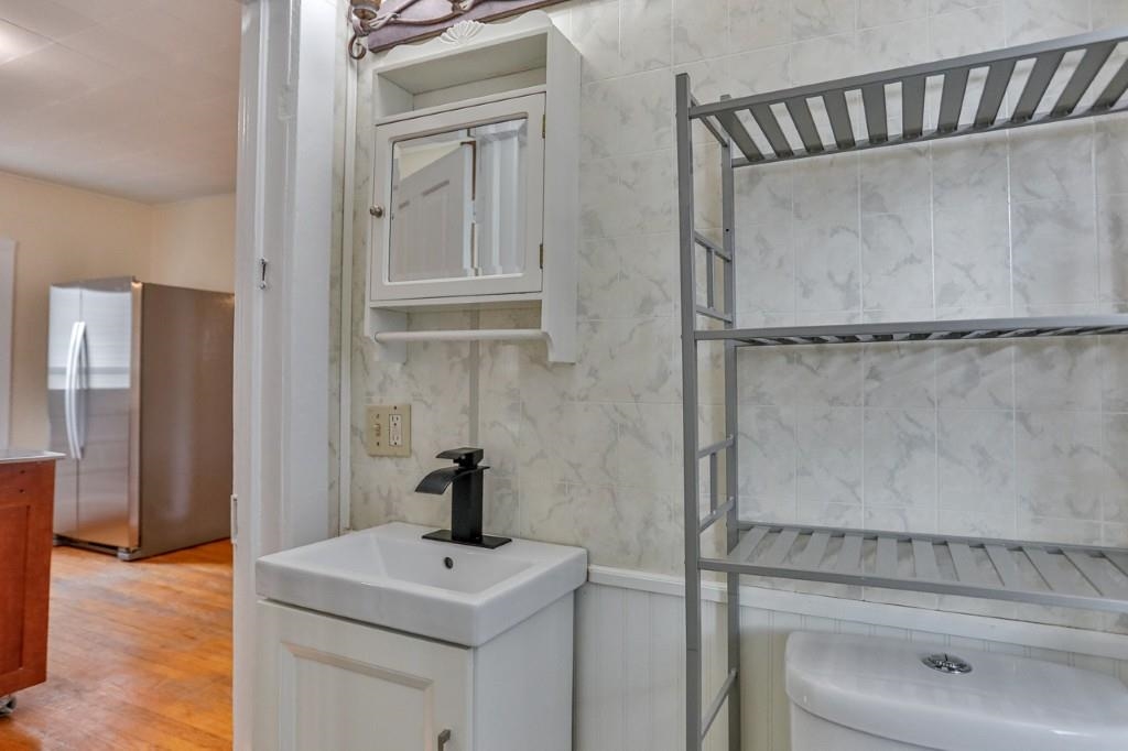 300 E 9TH STREET, Marshfield, Wisconsin 54449, 4 Bedrooms Bedrooms, ,2 BathroomsBathrooms,Residential,For Sale,300 E 9TH STREET,22601284