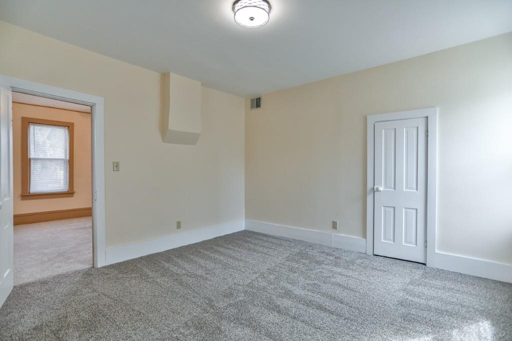 300 E 9TH STREET, Marshfield, Wisconsin 54449, 4 Bedrooms Bedrooms, ,2 BathroomsBathrooms,Residential,For Sale,300 E 9TH STREET,22601284