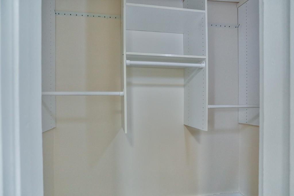 300 E 9TH STREET, Marshfield, Wisconsin 54449, 4 Bedrooms Bedrooms, ,2 BathroomsBathrooms,Residential,For Sale,300 E 9TH STREET,22601284