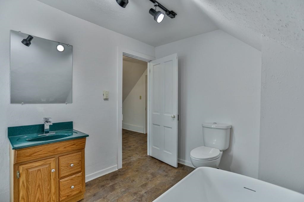 300 E 9TH STREET, Marshfield, Wisconsin 54449, 4 Bedrooms Bedrooms, ,2 BathroomsBathrooms,Residential,For Sale,300 E 9TH STREET,22601284