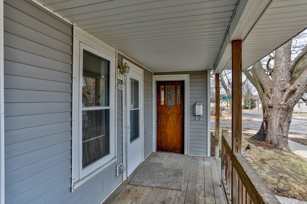 300 E 9TH STREET, Marshfield, Wisconsin 54449, 4 Bedrooms Bedrooms, ,2 BathroomsBathrooms,Residential,For Sale,300 E 9TH STREET,22601284