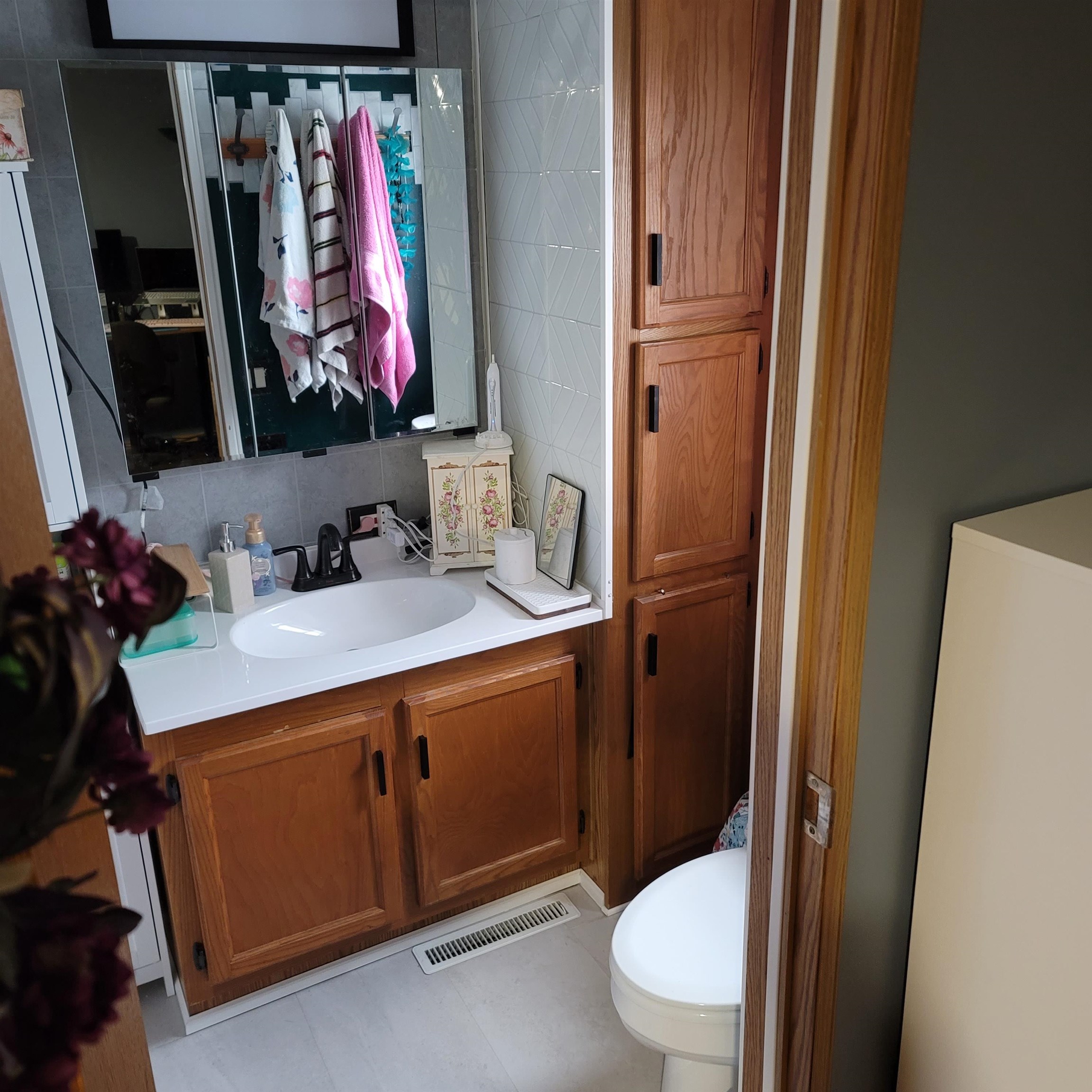 7740 SOUTH PARK ROAD, Wisconsin Rapids, Wisconsin 54494, 3 Bedrooms Bedrooms, ,2 BathroomsBathrooms,Residential,For Sale,7740 SOUTH PARK ROAD,22601288