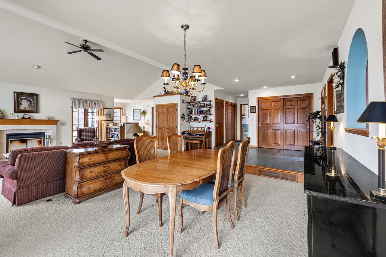 301 PINE ISLAND LANE, Schofield, Wisconsin 54476, 2 Bedrooms Bedrooms, ,3 BathroomsBathrooms,Residential,For Sale,301 PINE ISLAND LANE,22601289