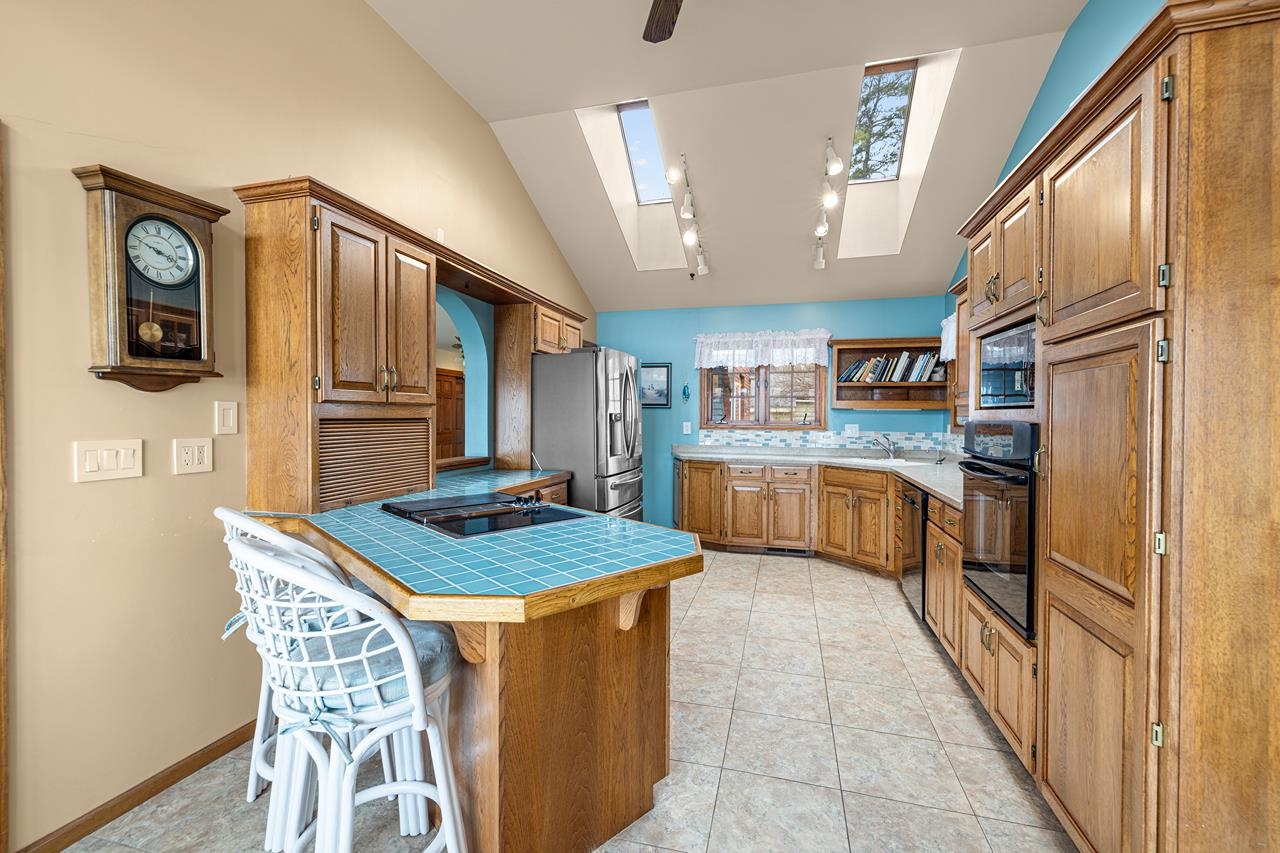 301 PINE ISLAND LANE, Schofield, Wisconsin 54476, 2 Bedrooms Bedrooms, ,3 BathroomsBathrooms,Residential,For Sale,301 PINE ISLAND LANE,22601289