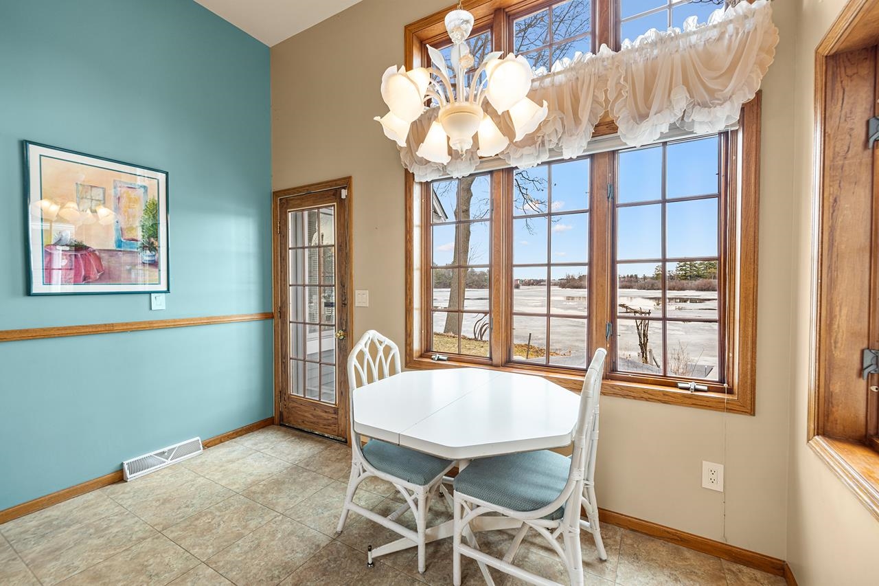 301 PINE ISLAND LANE, Schofield, Wisconsin 54476, 2 Bedrooms Bedrooms, ,3 BathroomsBathrooms,Residential,For Sale,301 PINE ISLAND LANE,22601289