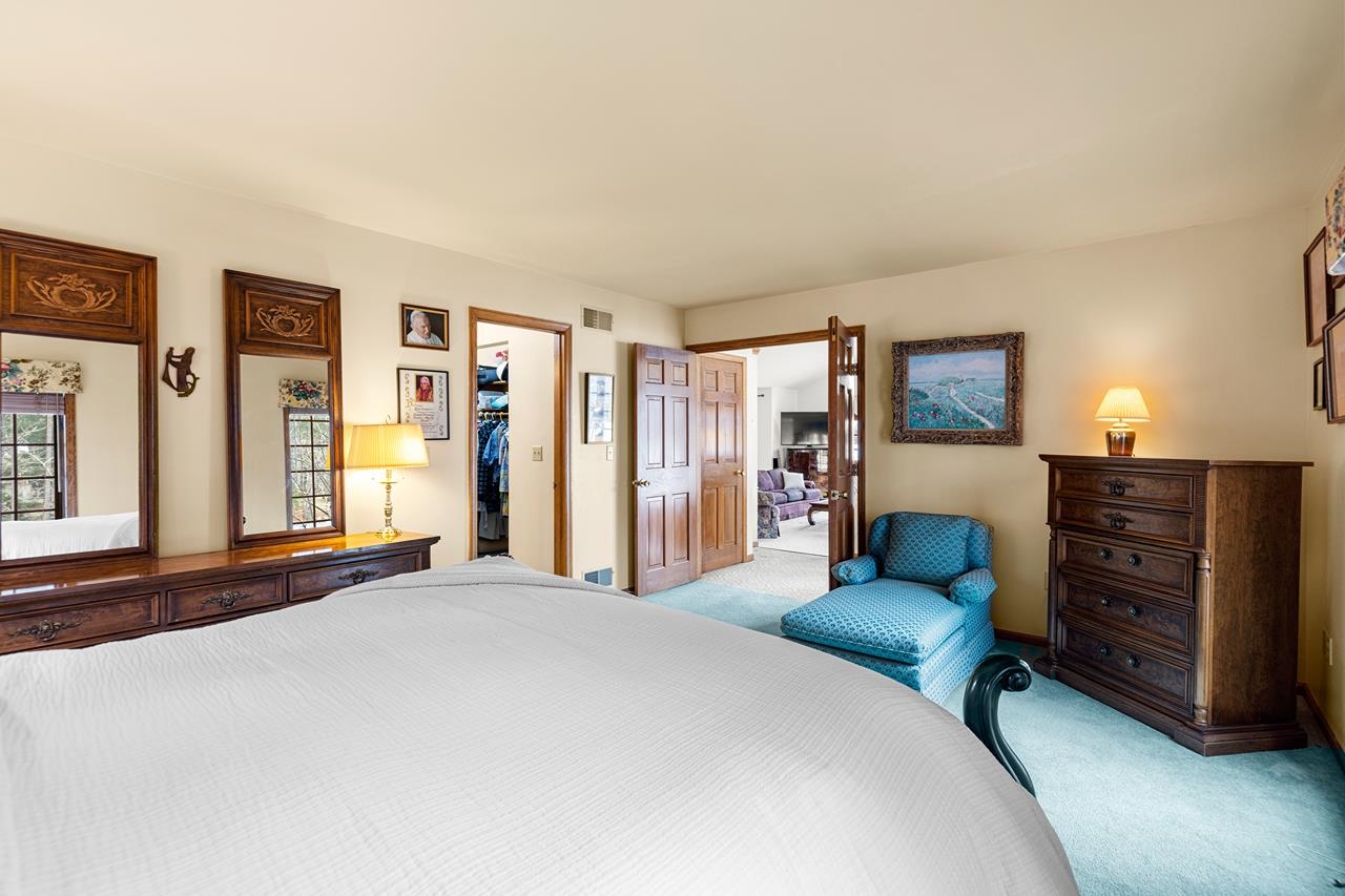 301 PINE ISLAND LANE, Schofield, Wisconsin 54476, 2 Bedrooms Bedrooms, ,3 BathroomsBathrooms,Residential,For Sale,301 PINE ISLAND LANE,22601289