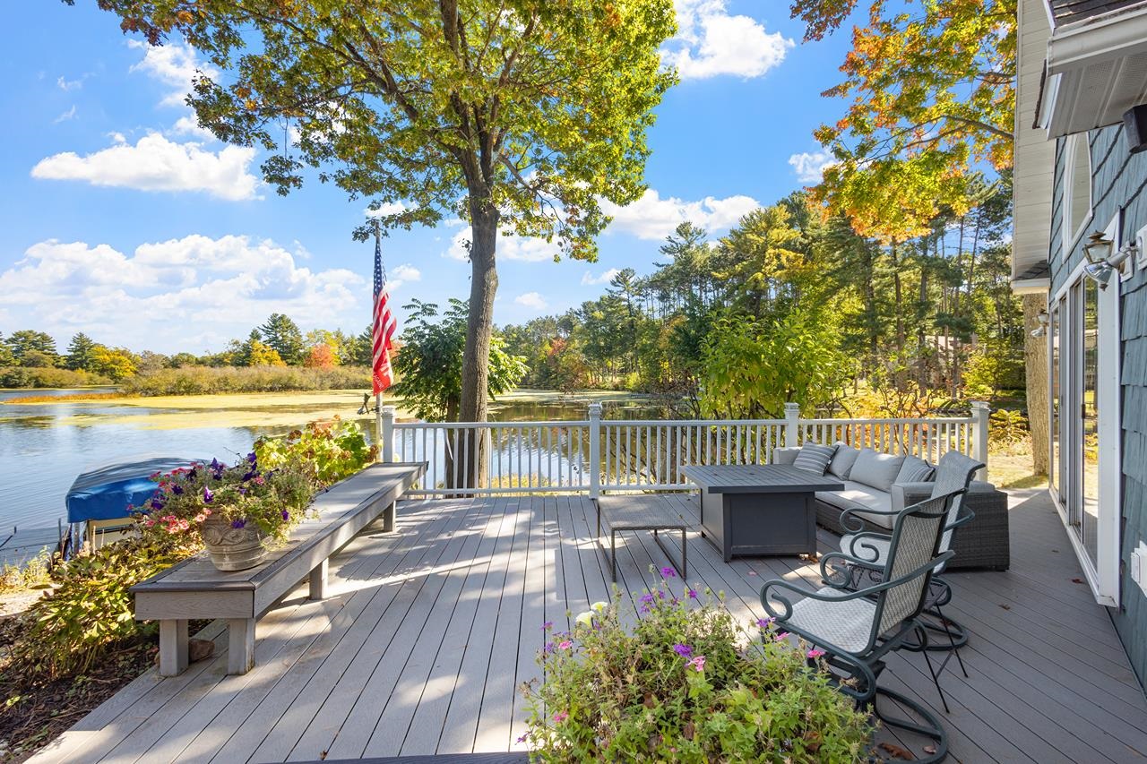 301 PINE ISLAND LANE, Schofield, Wisconsin 54476, 2 Bedrooms Bedrooms, ,3 BathroomsBathrooms,Residential,For Sale,301 PINE ISLAND LANE,22601289