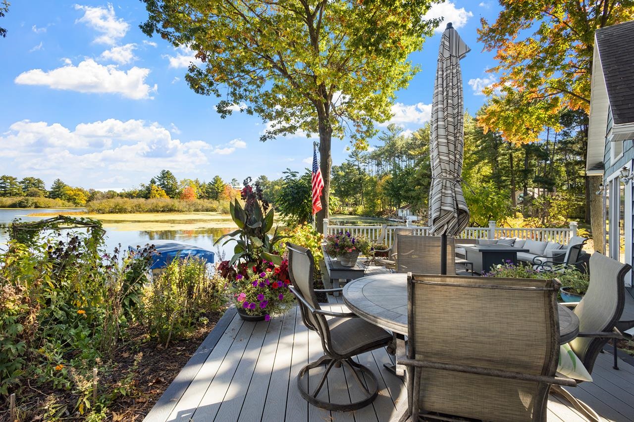 301 PINE ISLAND LANE, Schofield, Wisconsin 54476, 2 Bedrooms Bedrooms, ,3 BathroomsBathrooms,Residential,For Sale,301 PINE ISLAND LANE,22601289