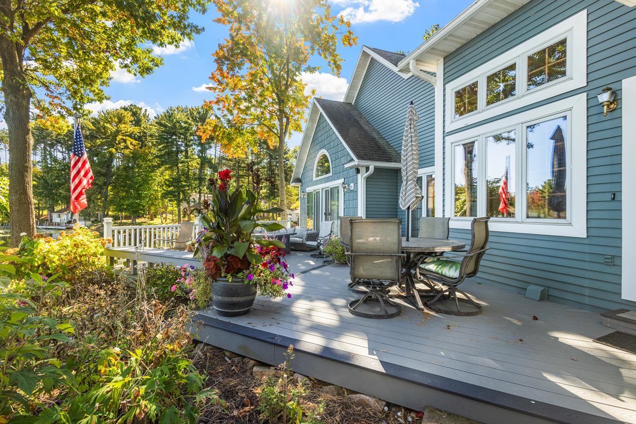 301 PINE ISLAND LANE, Schofield, Wisconsin 54476, 2 Bedrooms Bedrooms, ,3 BathroomsBathrooms,Residential,For Sale,301 PINE ISLAND LANE,22601289