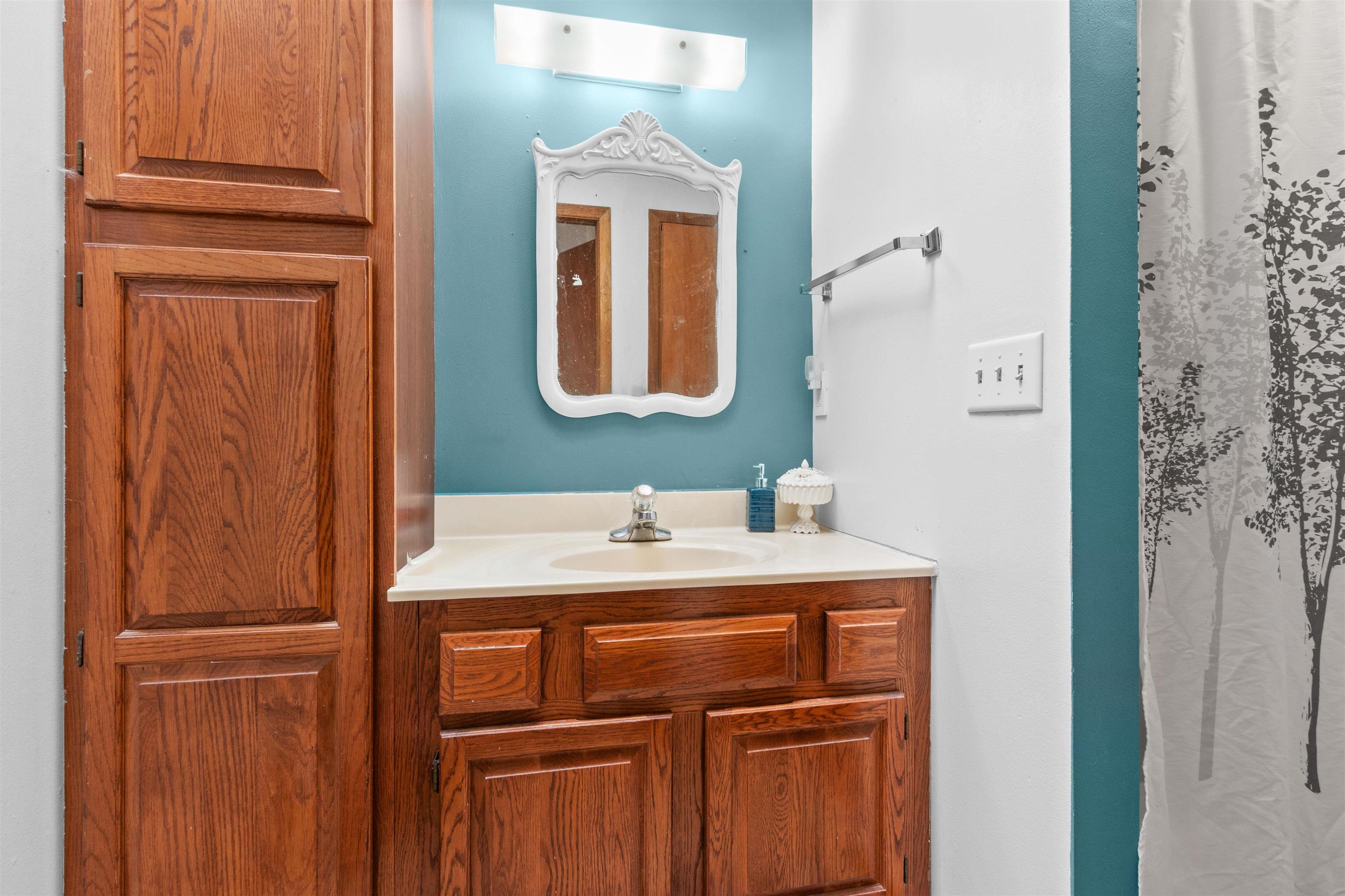 720-722 EDWARDS DRIVE, Mosinee, Wisconsin 54455, 3 Bedrooms Bedrooms, 6 Rooms Rooms,2 BathroomsBathrooms,Multi-family,For Sale,720-722 EDWARDS DRIVE,22601290