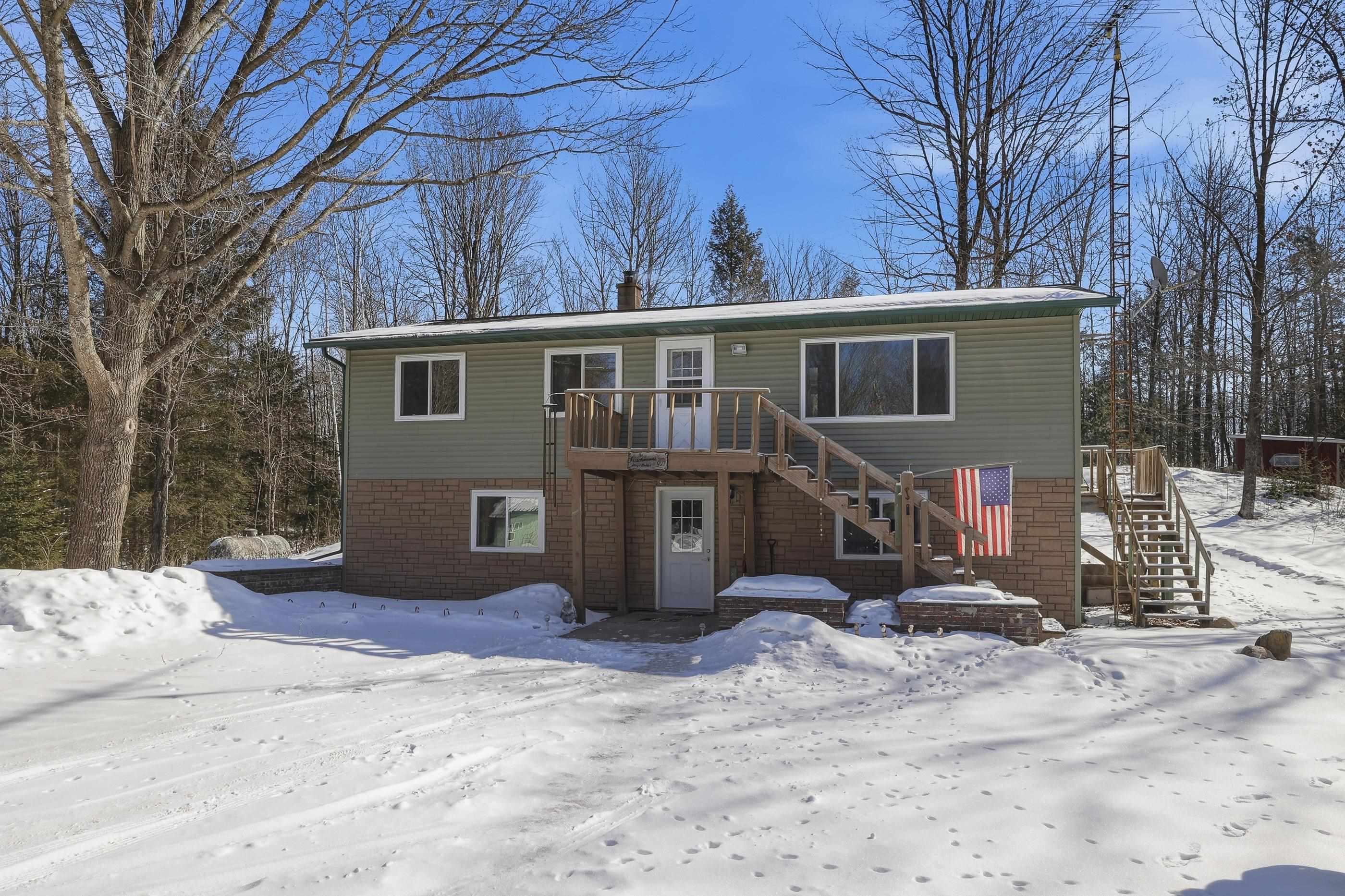 5010 N CASTLE DRIVE, Medford, Wisconsin 54451, 3 Bedrooms Bedrooms, ,1 BathroomBathrooms,Residential,For Sale,5010 N CASTLE DRIVE,22601294