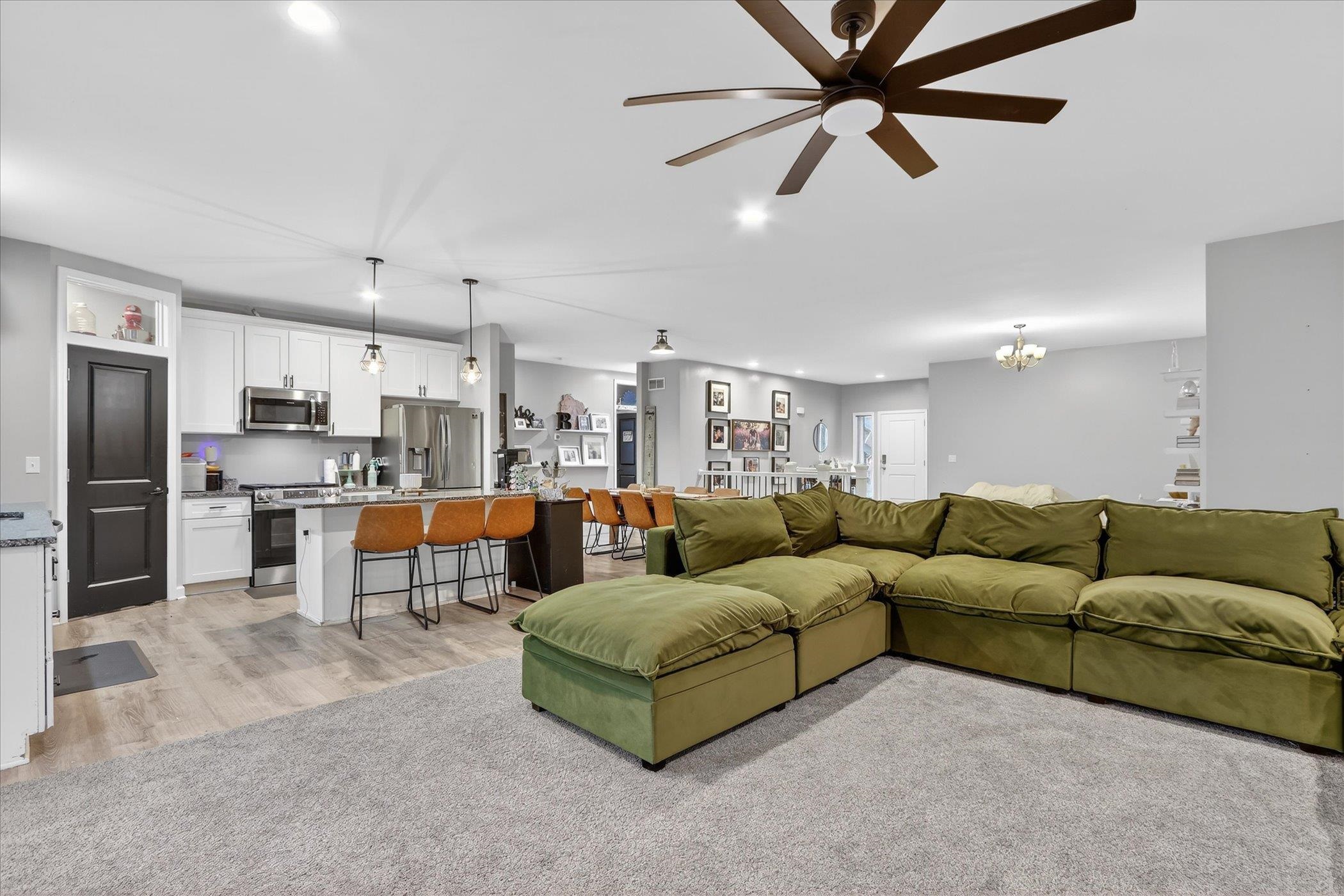 11142 N LAKE WOODS DRIVE, EDGERTON, Wisconsin 53534, 6 Bedrooms Bedrooms, ,3 BathroomsBathrooms,Residential,For Sale,11142 N LAKE WOODS DRIVE,22601295