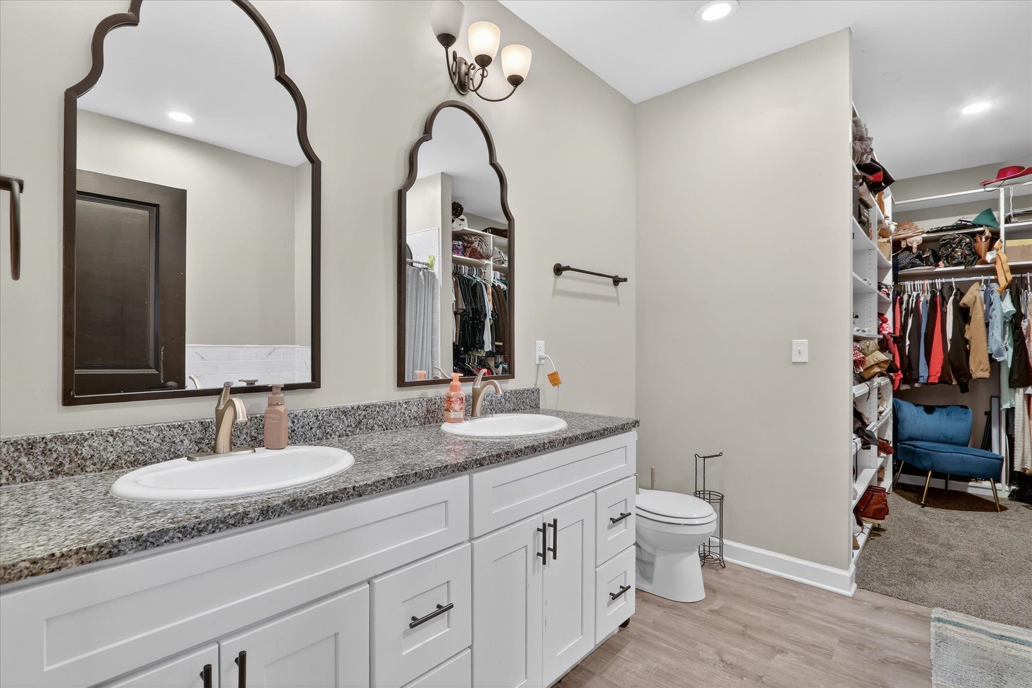 11142 N LAKE WOODS DRIVE, EDGERTON, Wisconsin 53534, 6 Bedrooms Bedrooms, ,3 BathroomsBathrooms,Residential,For Sale,11142 N LAKE WOODS DRIVE,22601295