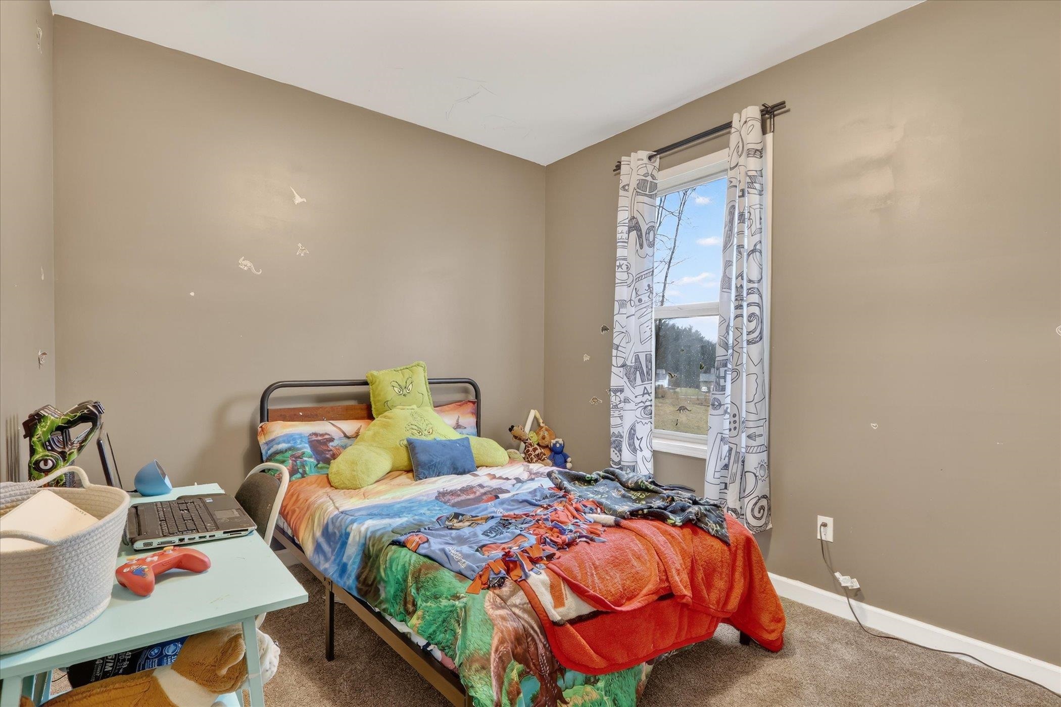 11142 N LAKE WOODS DRIVE, EDGERTON, Wisconsin 53534, 6 Bedrooms Bedrooms, ,3 BathroomsBathrooms,Residential,For Sale,11142 N LAKE WOODS DRIVE,22601295