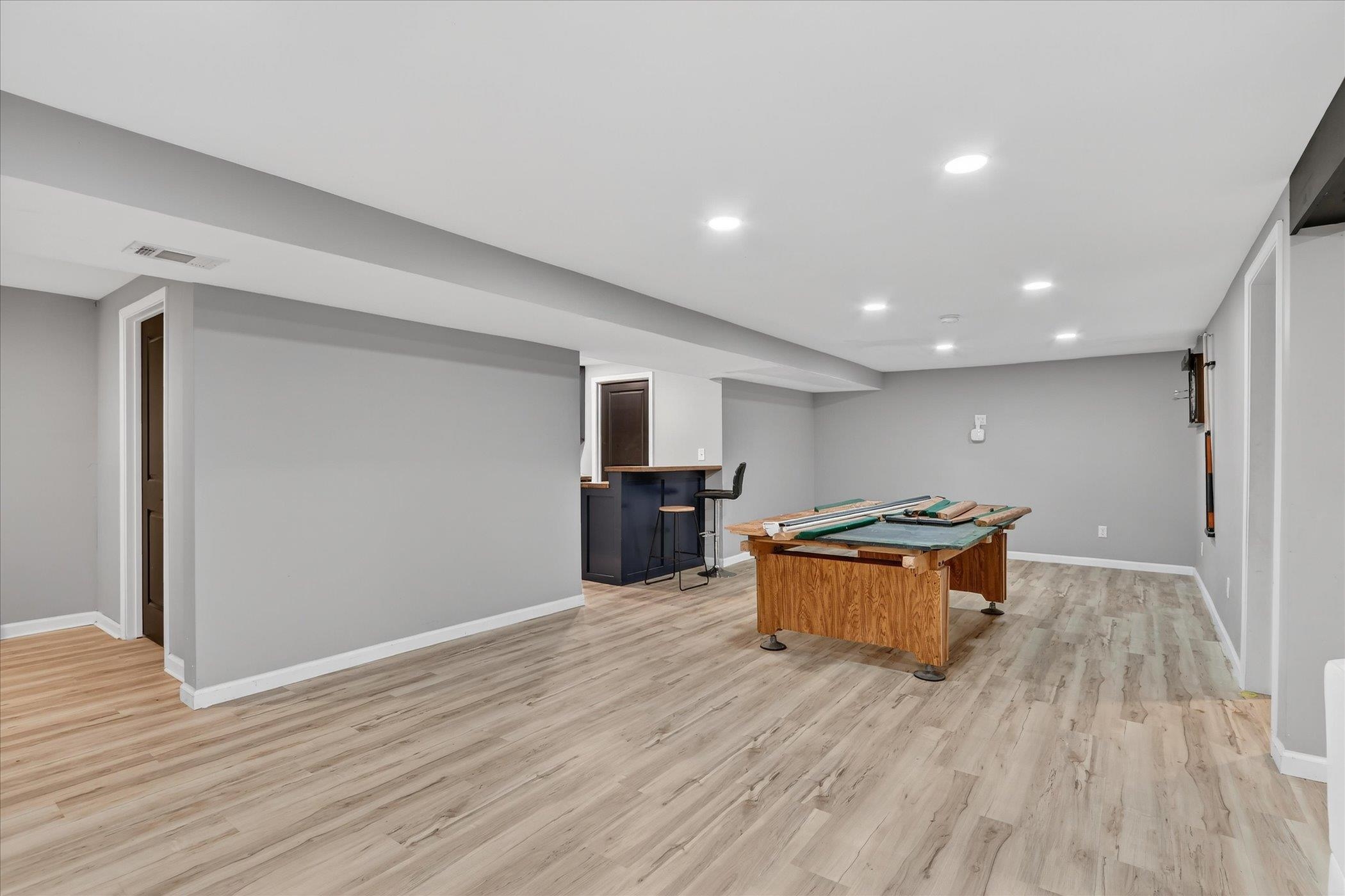 11142 N LAKE WOODS DRIVE, EDGERTON, Wisconsin 53534, 6 Bedrooms Bedrooms, ,3 BathroomsBathrooms,Residential,For Sale,11142 N LAKE WOODS DRIVE,22601295