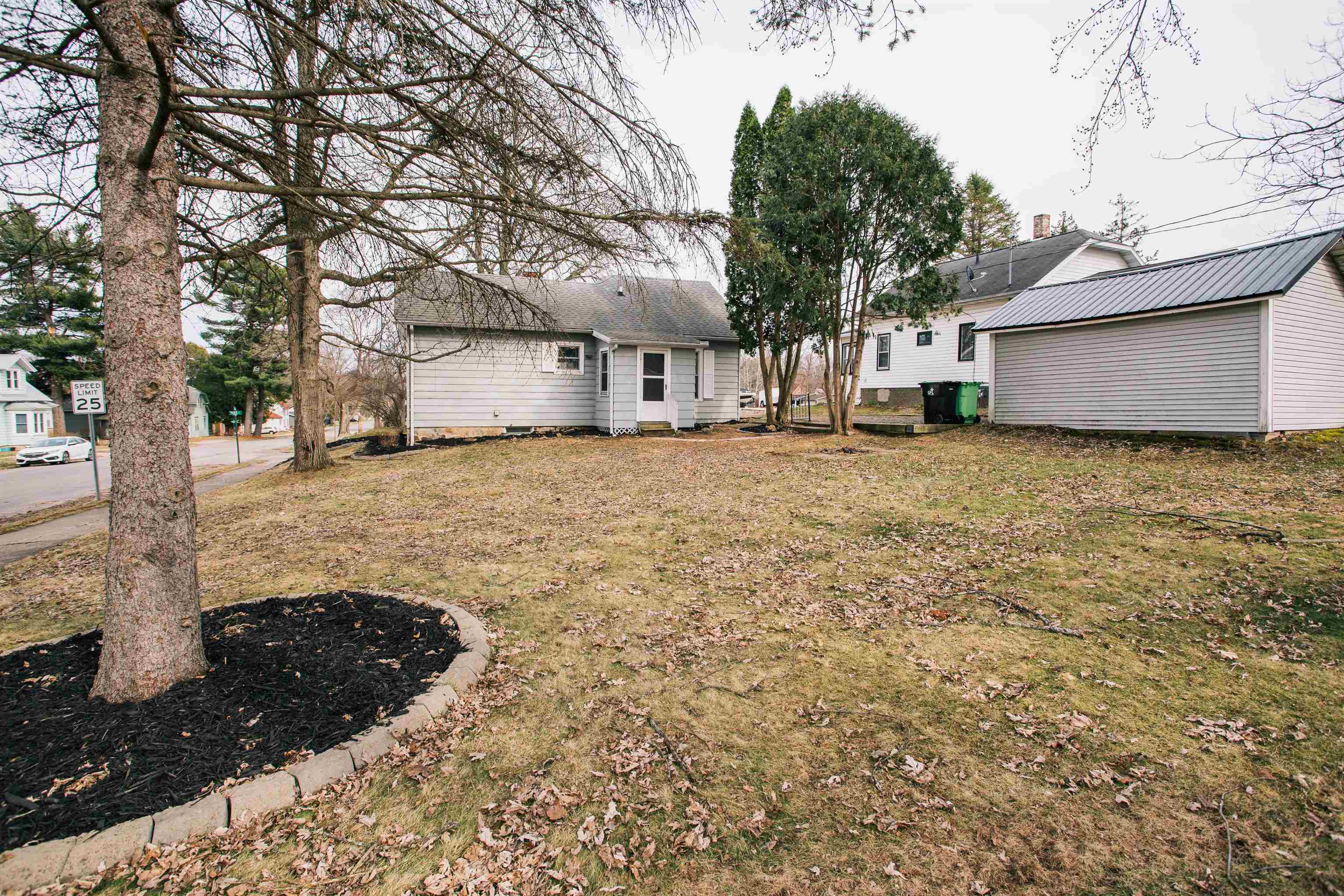 320 PARK STREET, Neillsville, Wisconsin 54456, 2 Bedrooms Bedrooms, ,1 BathroomBathrooms,Residential,For Sale,320 PARK STREET,22601297