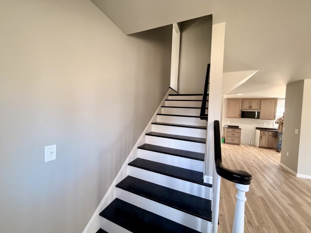 1305 E 6TH STREET, Merrill, Wisconsin 54452, 5 Bedrooms Bedrooms, ,3 BathroomsBathrooms,Residential,For Sale,1305 E 6TH STREET,22601298