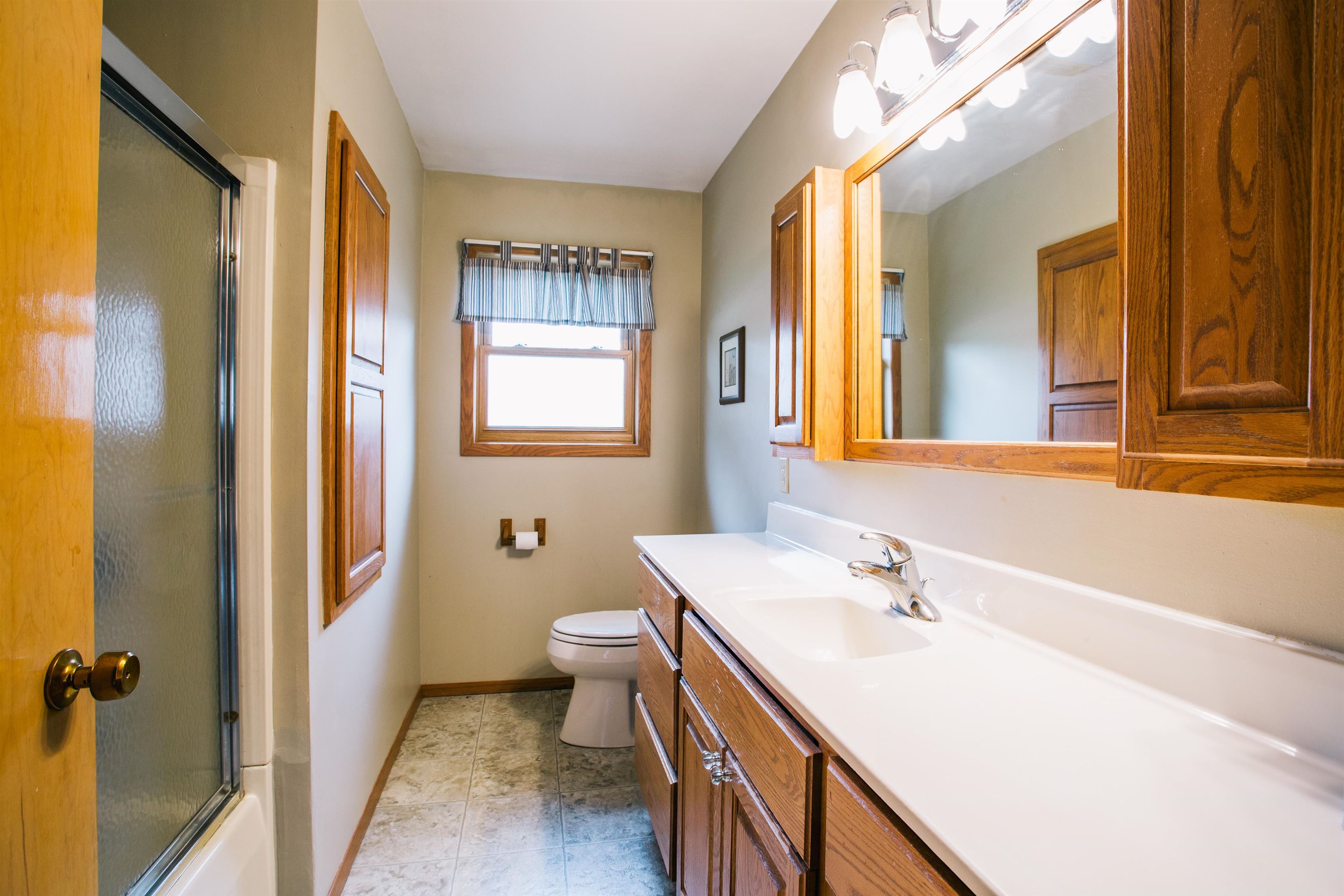 1703 GRAND AVENUE, Neillsville, Wisconsin 54456, 3 Bedrooms Bedrooms, ,2 BathroomsBathrooms,Residential,For Sale,1703 GRAND AVENUE,22601299