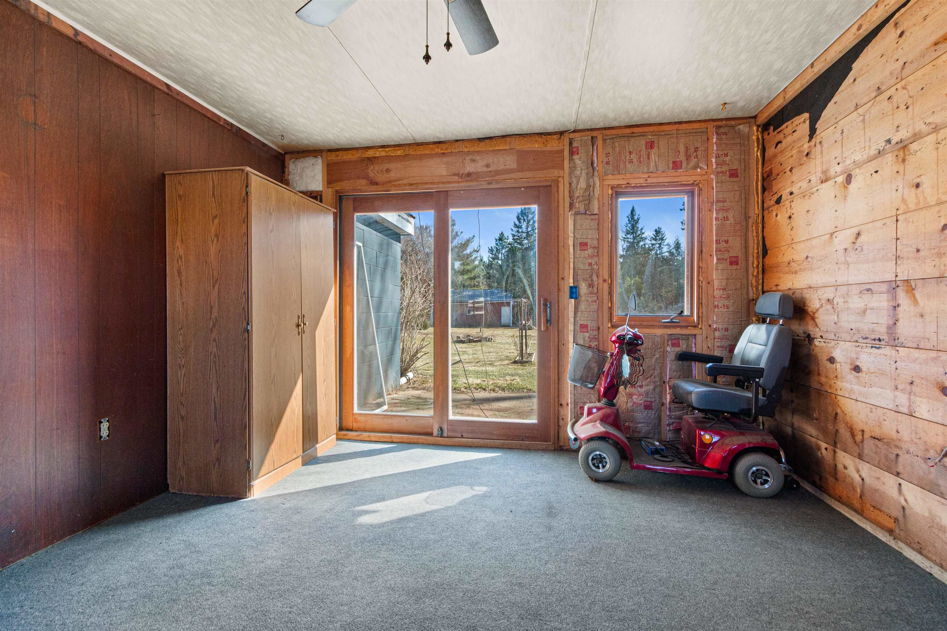 1020 GRIFFITH AVENUE, Wisconsin Rapids, Wisconsin 54494, 3 Bedrooms Bedrooms, ,2 BathroomsBathrooms,Residential,For Sale,1020 GRIFFITH AVENUE,22601301