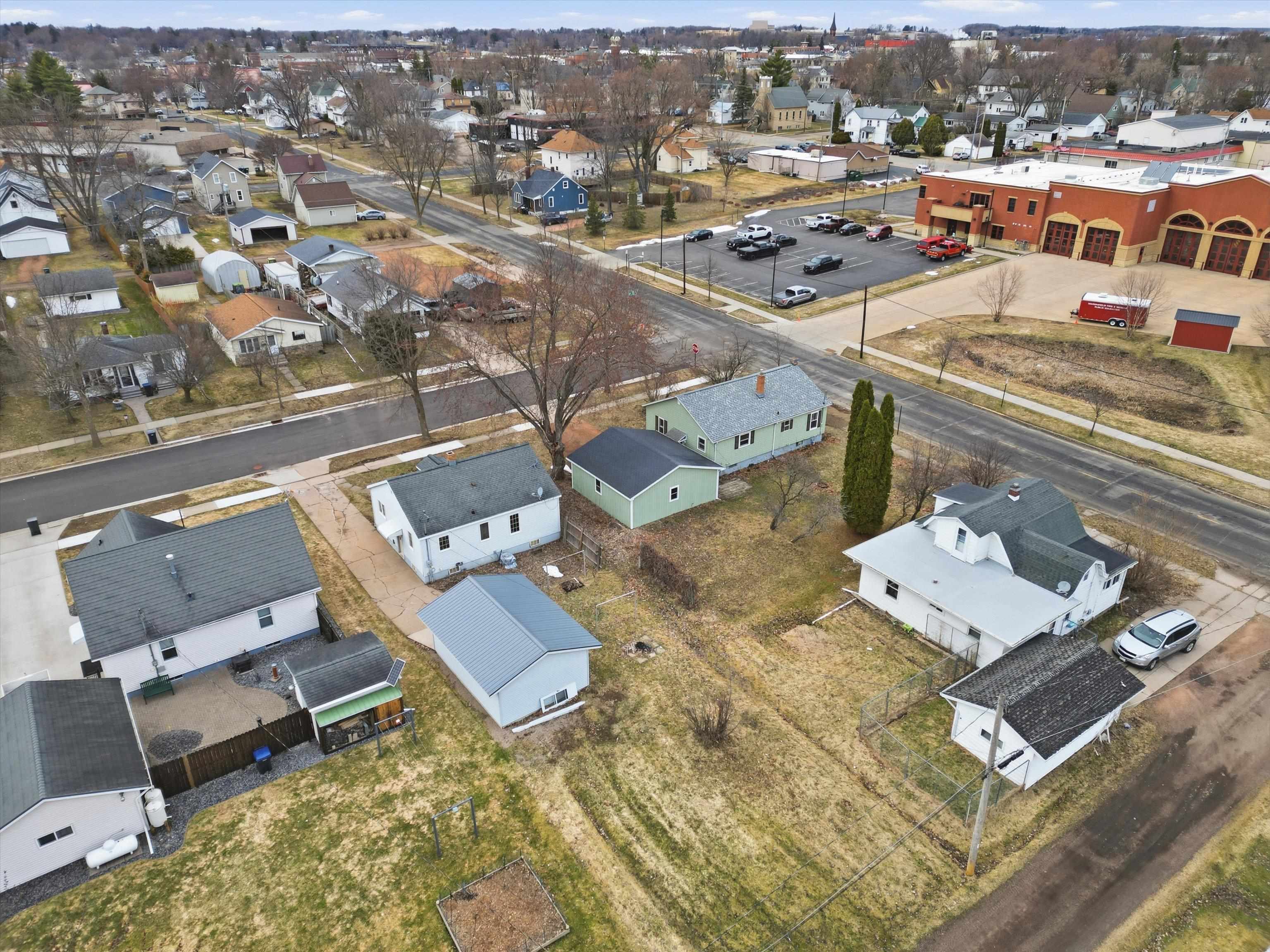 505 S ASH AVENUE, Marshfield, Wisconsin 54449, 2 Bedrooms Bedrooms, ,1 BathroomBathrooms,Residential,For Sale,505 S ASH AVENUE,22601303