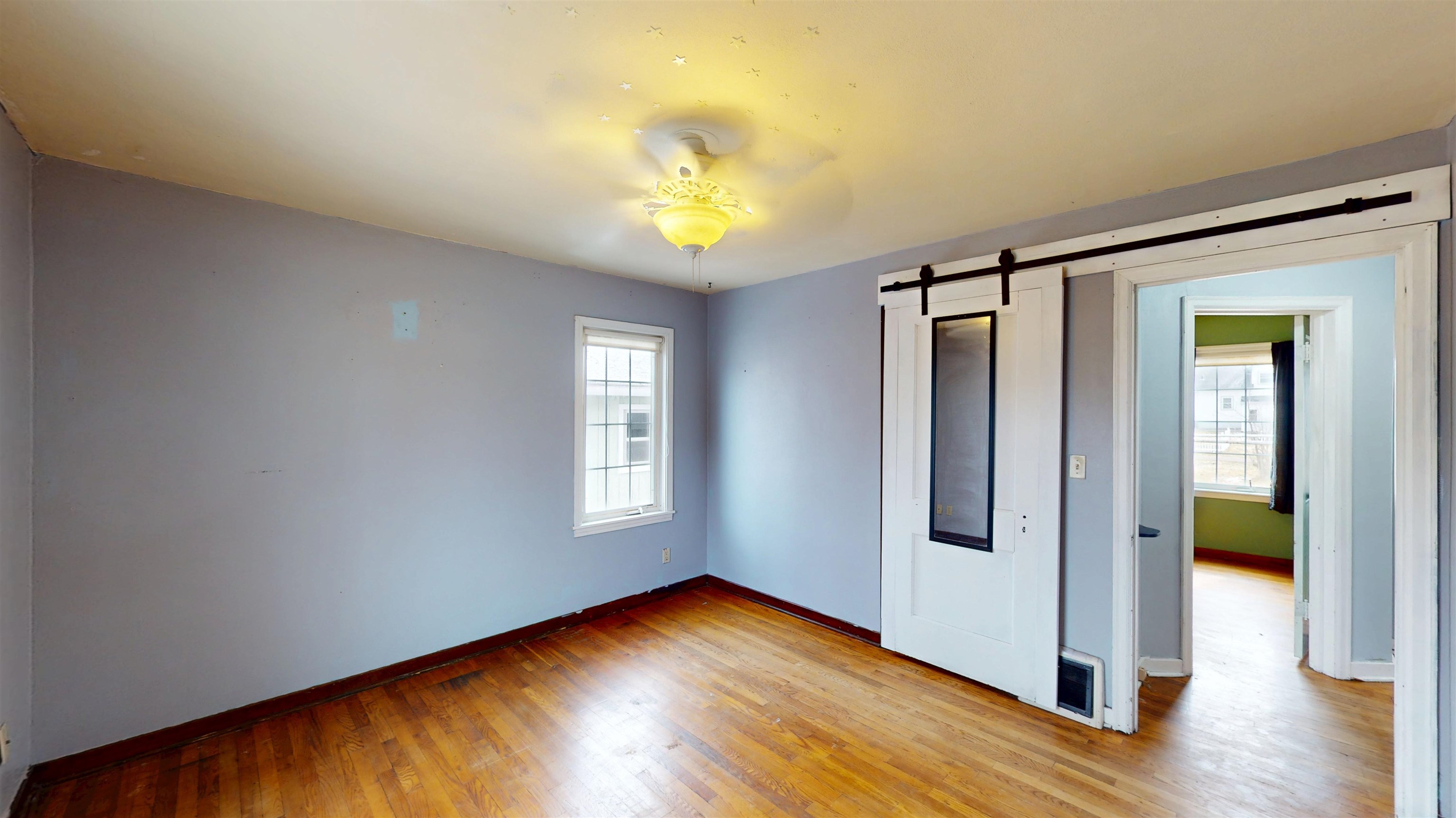 505 S ASH AVENUE, Marshfield, Wisconsin 54449, 2 Bedrooms Bedrooms, ,1 BathroomBathrooms,Residential,For Sale,505 S ASH AVENUE,22601303