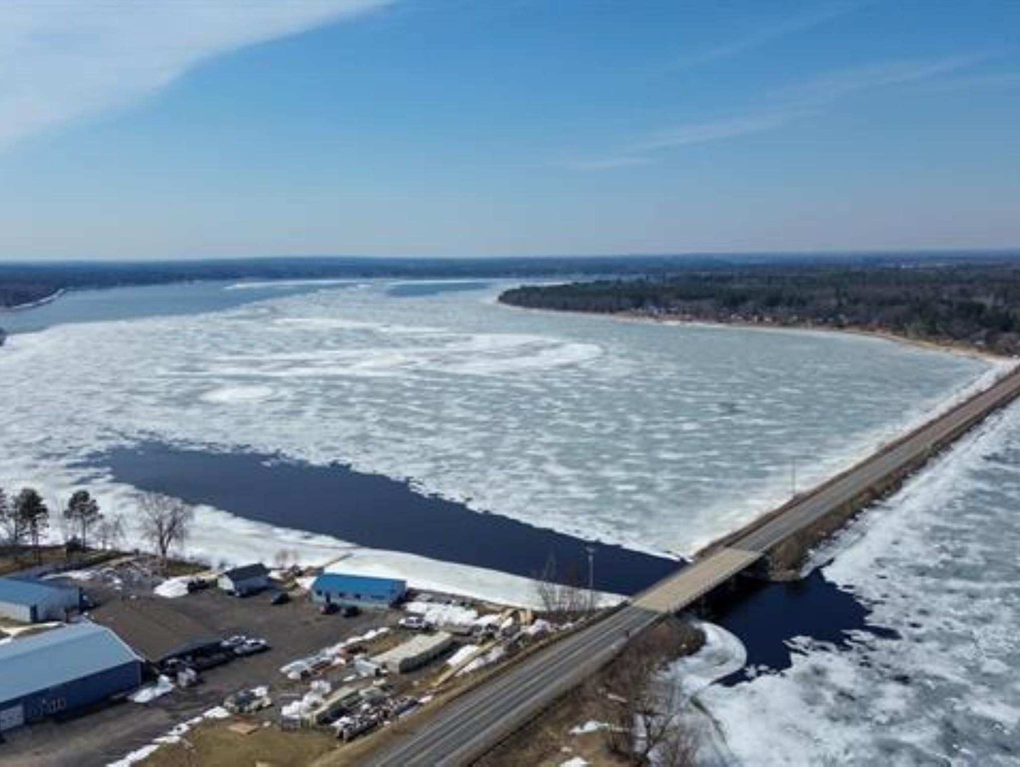 1106 WEST RIVER ROAD, Mosinee, Wisconsin 54455, 4 Bedrooms Bedrooms, ,3 BathroomsBathrooms,Residential,For Sale,1106 WEST RIVER ROAD,22601304