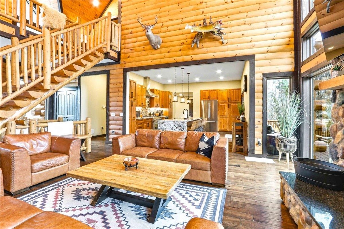 945 N WALDEN WAY, Nekoosa, Wisconsin 54457-0000, 6 Bedrooms Bedrooms, ,4 BathroomsBathrooms,Residential,For Sale,945 N WALDEN WAY,22601306