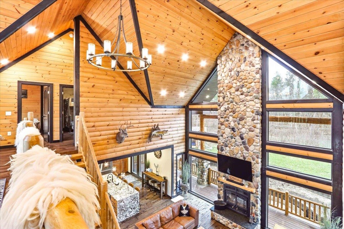 945 N WALDEN WAY, Nekoosa, Wisconsin 54457-0000, 6 Bedrooms Bedrooms, ,4 BathroomsBathrooms,Residential,For Sale,945 N WALDEN WAY,22601306