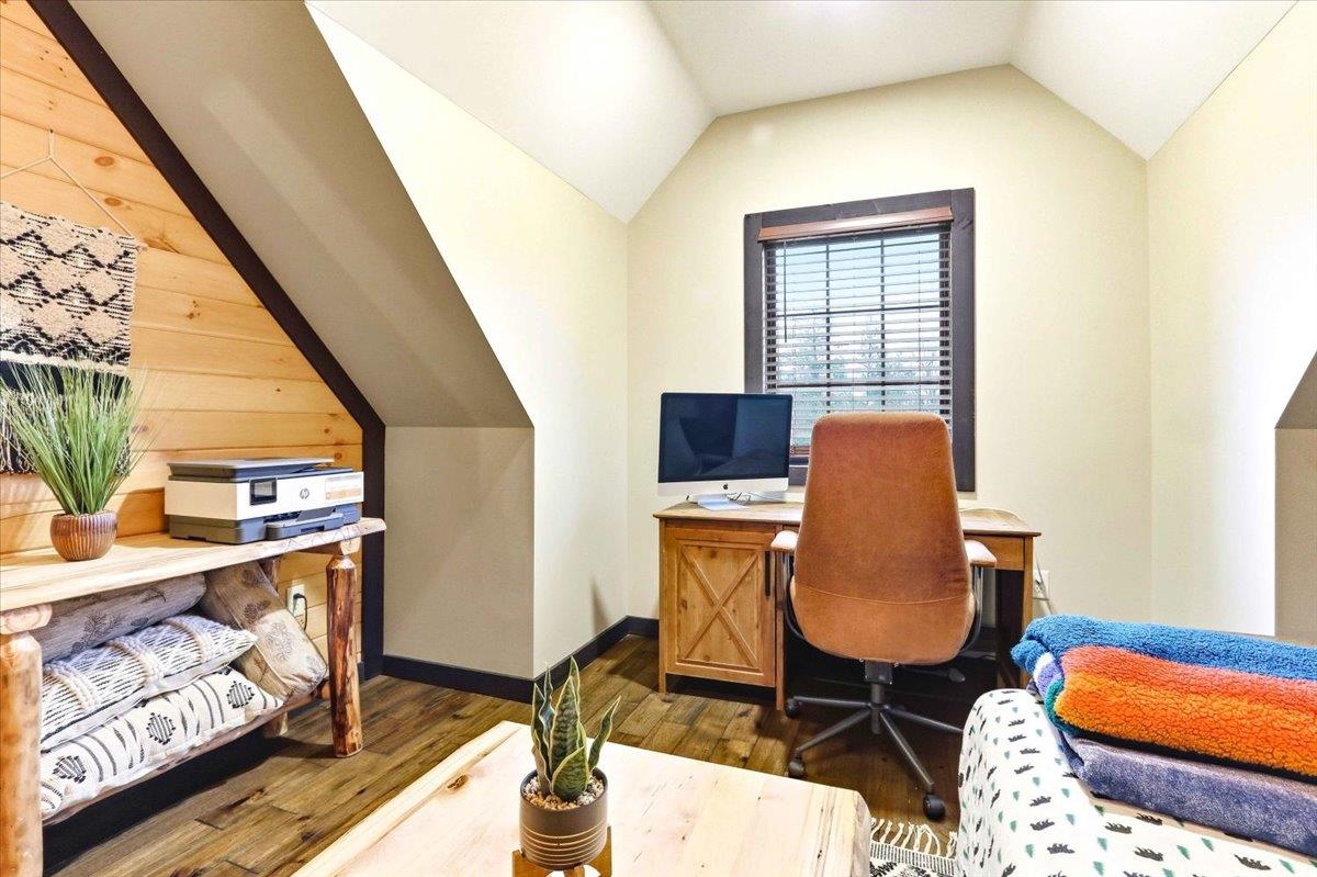 945 N WALDEN WAY, Nekoosa, Wisconsin 54457-0000, 6 Bedrooms Bedrooms, ,4 BathroomsBathrooms,Residential,For Sale,945 N WALDEN WAY,22601306